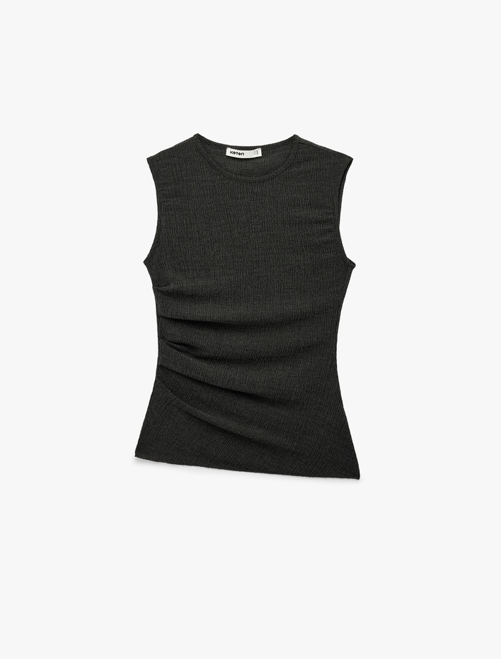  Drape Detaylı Kolsuz Bisiklet Yaka Bluz