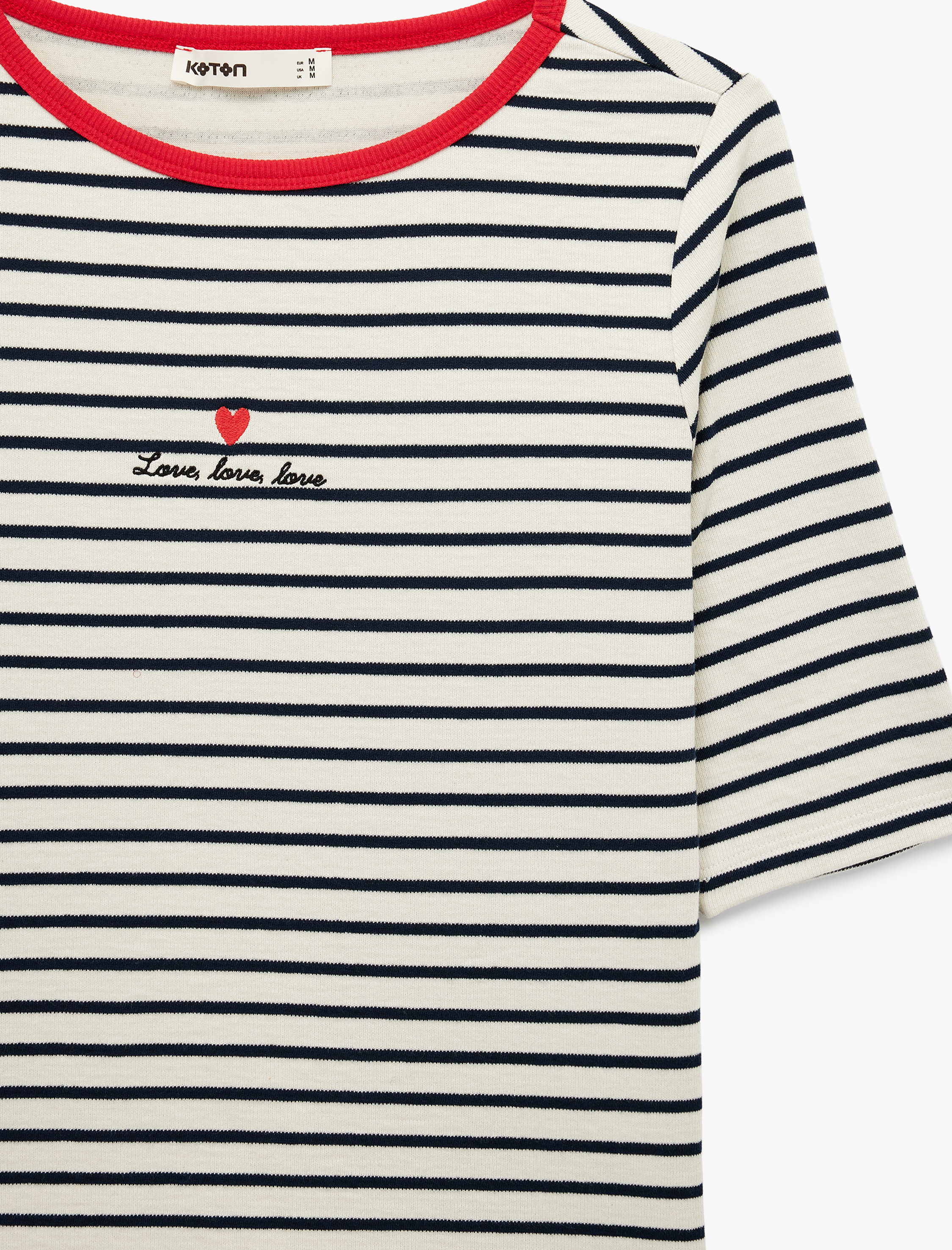   Slim Fit Kısa Kollu Bisiklet Yaka Kalpli Nakış Detaylı Çizgili Tişört