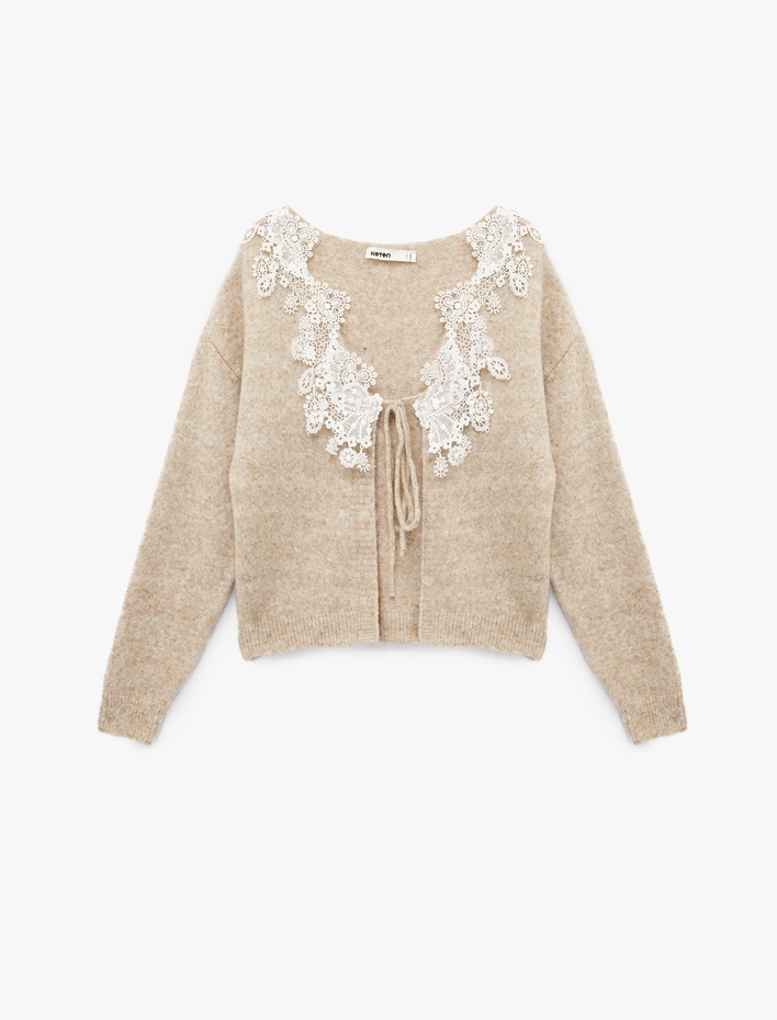  Uzun Kollu V Yaka Önden Bağlamalı Dantel Detaylı Triko Hırka