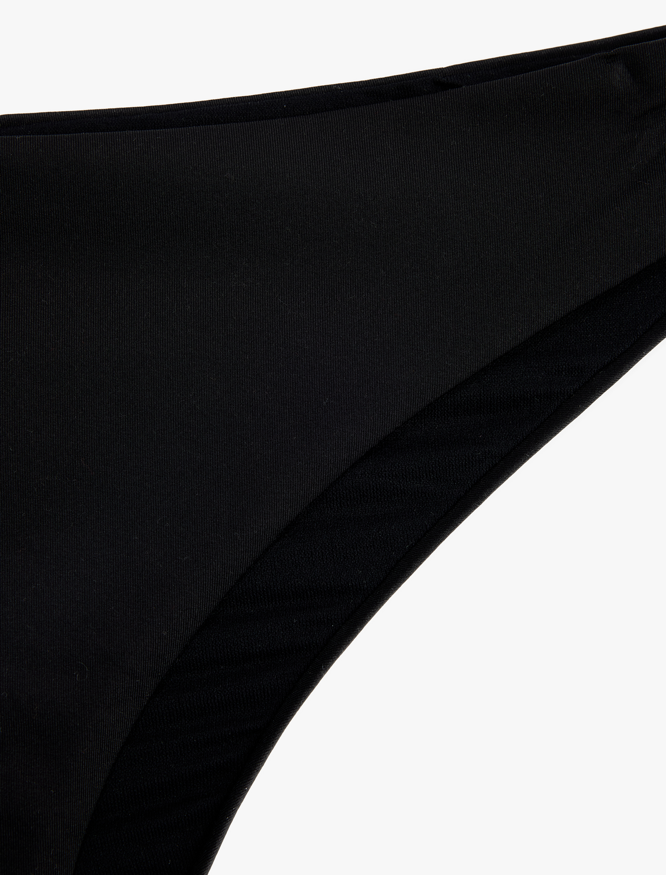   Mat Kumaş Düşük Bel Brazilian Bikini Altı