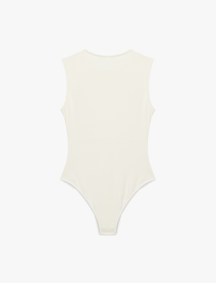  Slim Fit Bisiklet Yaka Kolsuz Bodysuit