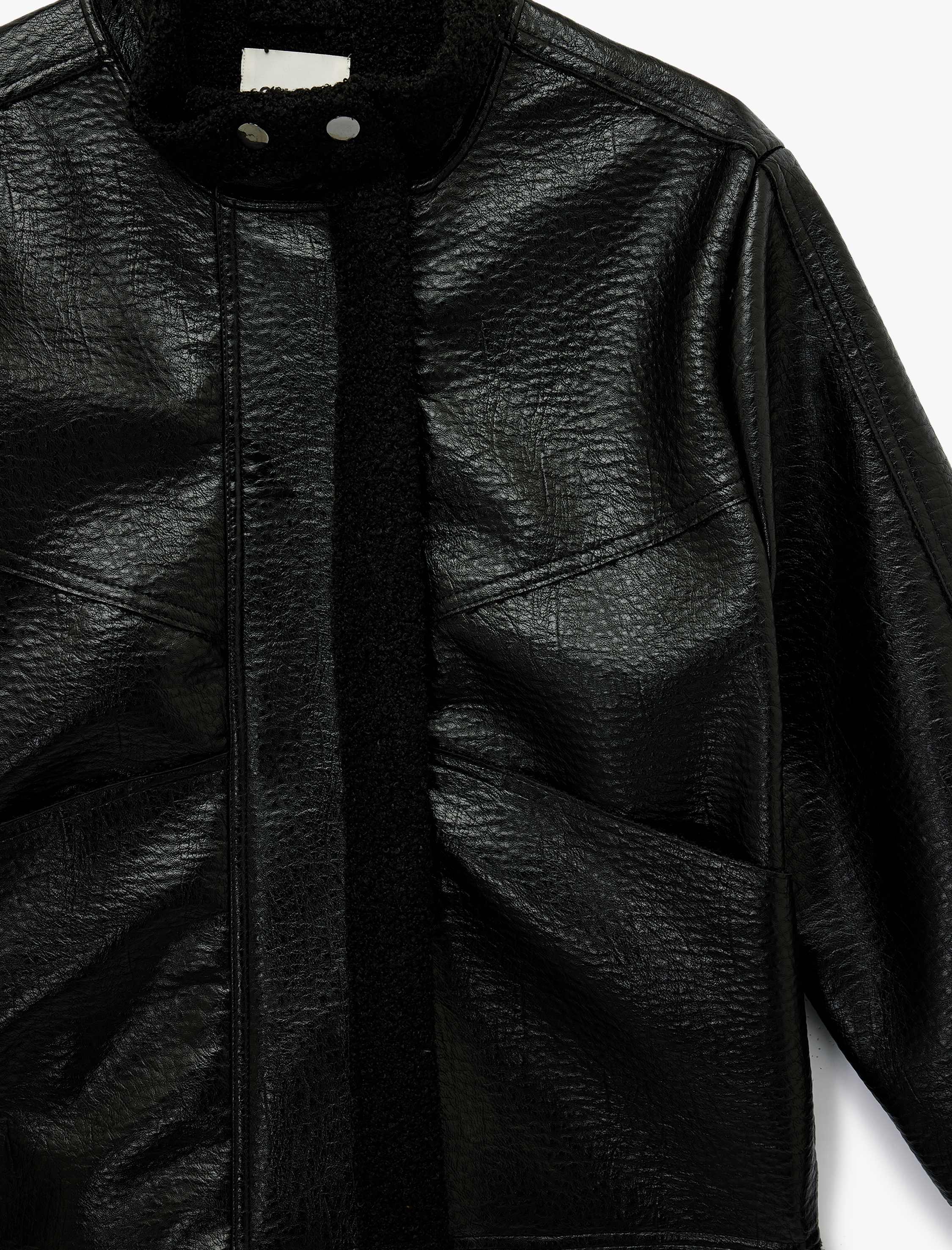   Peluş Astarlı Dik Yaka Çıtçıt Düğmeli Fermuarlı Suni Deri Ceket