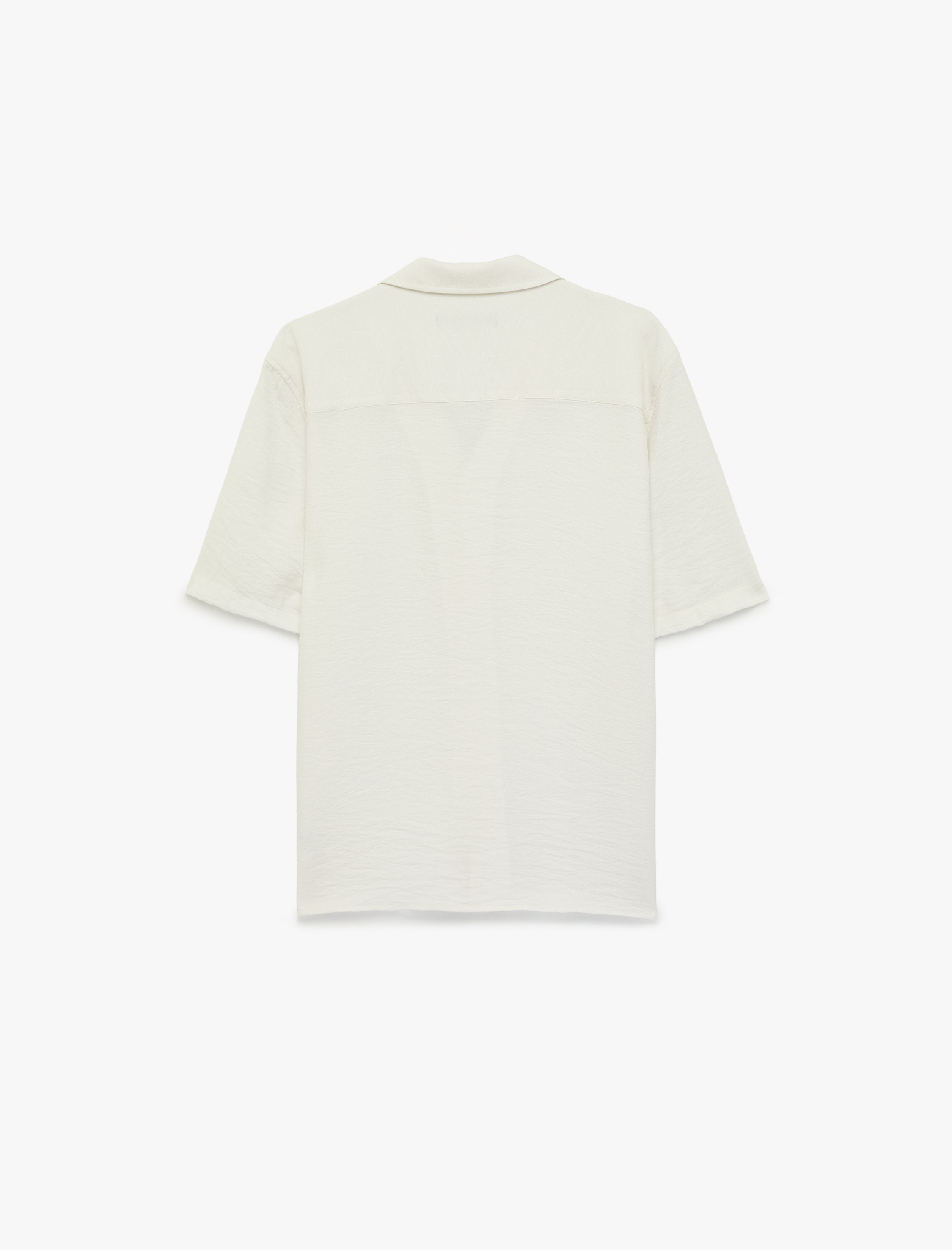   Regular Fit Kısa Kollu Dokulu Devrik Yaka Gömlek