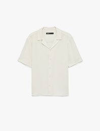 Regular Fit Kısa Kollu Dokulu Devrik Yaka Gömlek