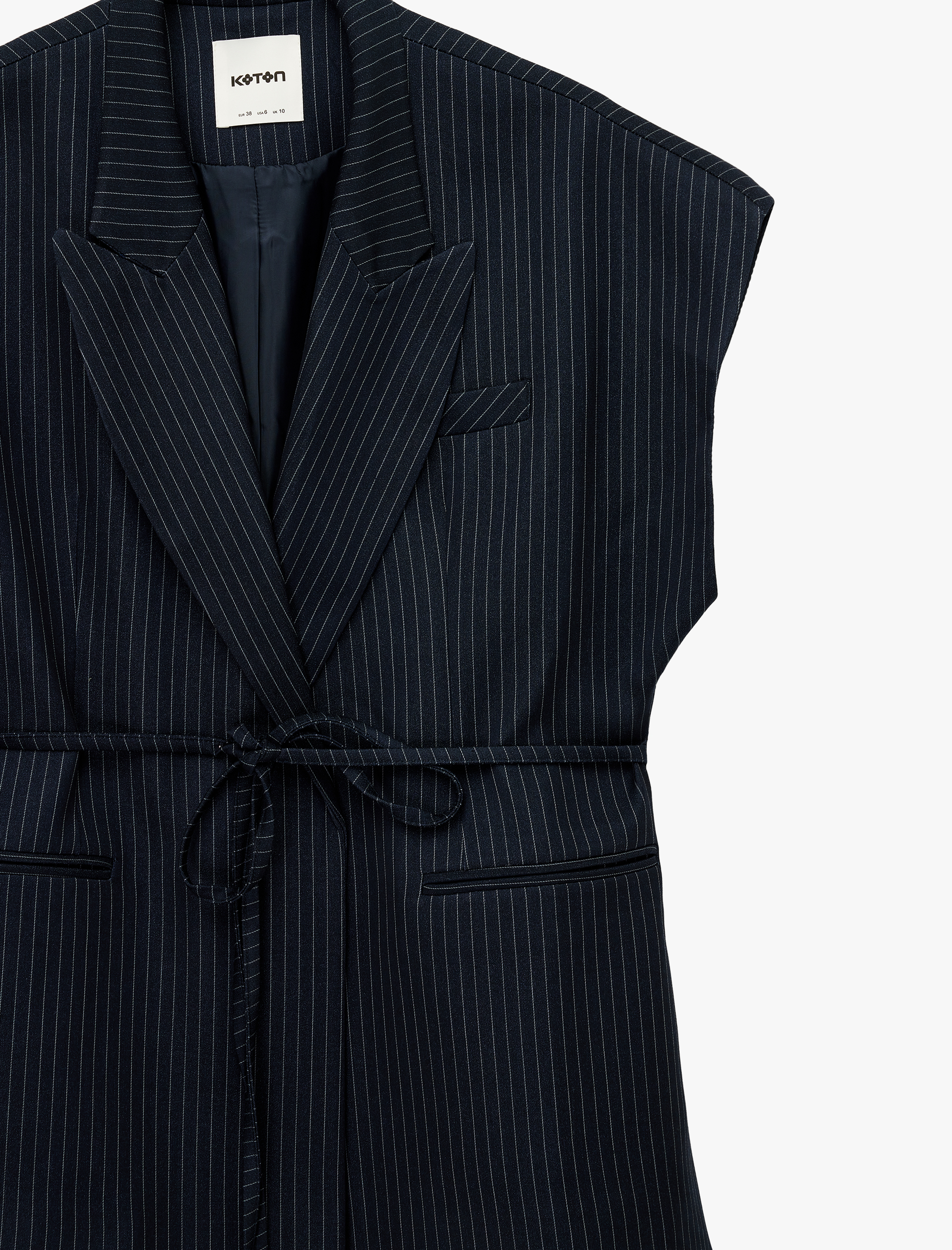   Cepli Kemer Detaylı Çizgili Uzun Blazer Yelek