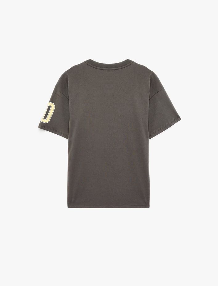  Kısa Kollu Bisiklet Yaka Pamuklu Baskılı Oversize Tişört