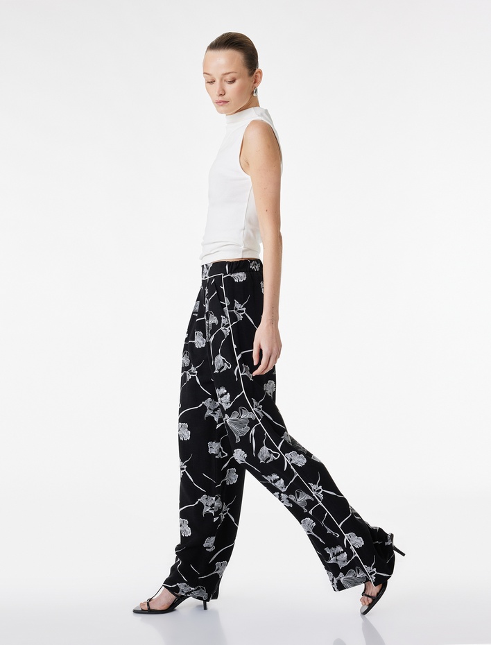  Keten Karışımlı Pile Detaylı Yüksek Bel Geniş Paça Çiçekli Pantolon