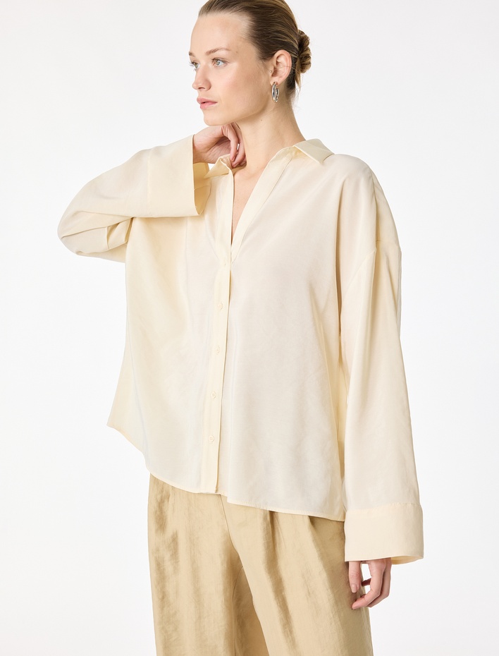  Viskon Karışımlı Klasik Yaka Uzun Geniş Kollu Oversize Gömlek