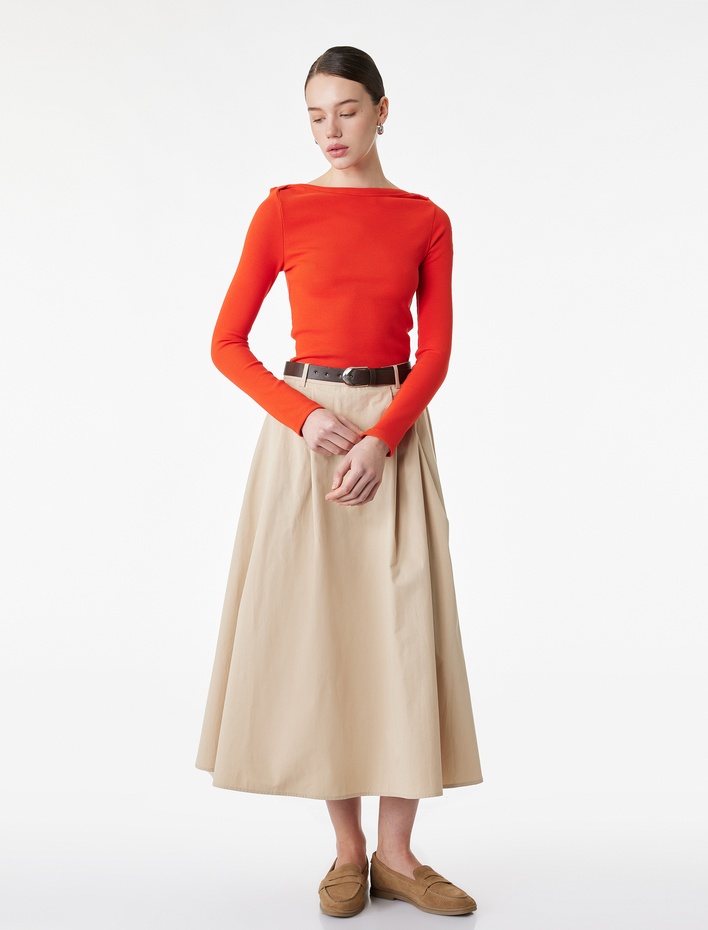  Slim Fit Pamuklu Uzun Kollu Kayık Yaka Tişört