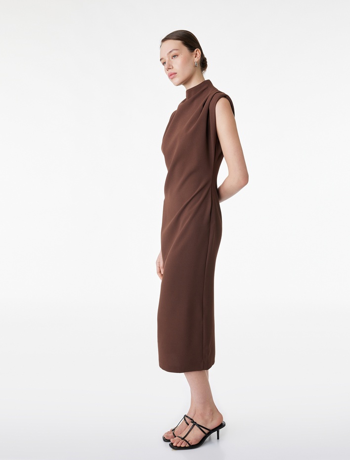  Dik Yaka Kolsuz Krep Uzun Elbise