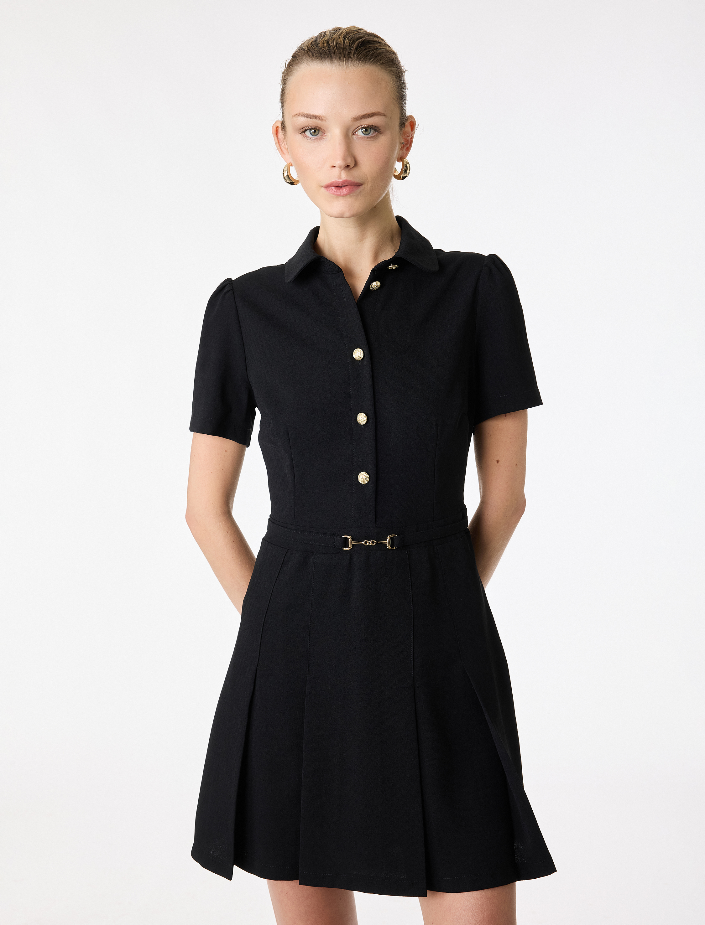   Slim Fit Kısa Kollu Gömlek Yaka Düğmeli Metal Aksesuarlı Mini Elbise