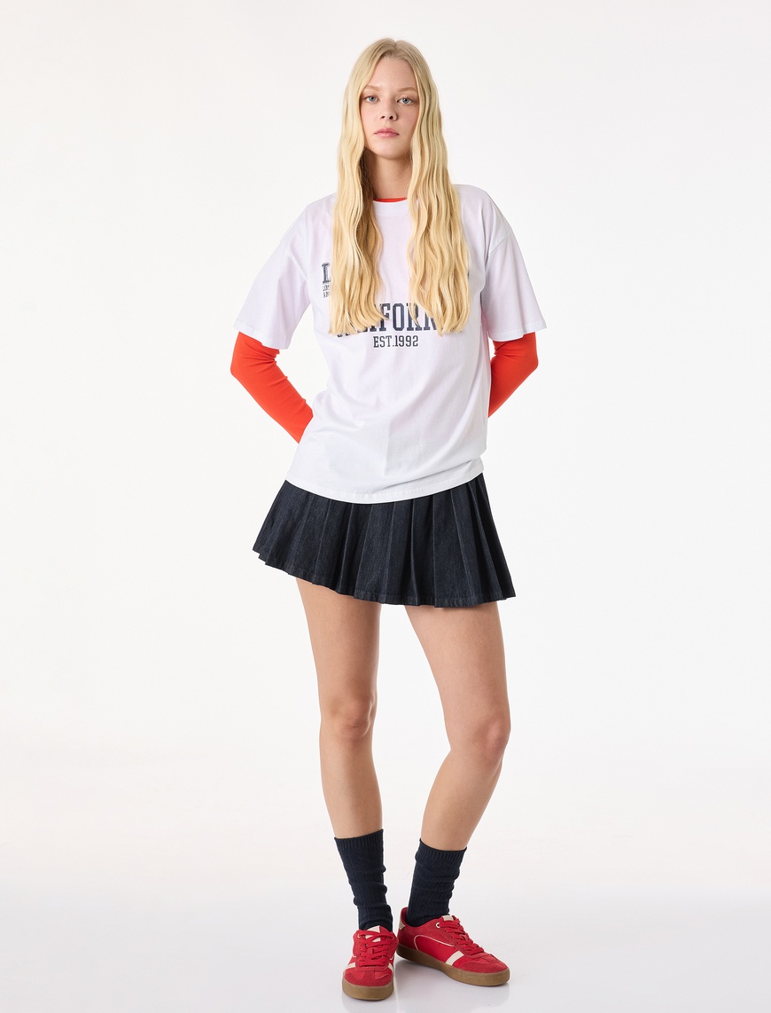 Koton Kadın Kısa Kollu Bisiklet Yaka Pamuklu Baskılı Oversize T-Shirt