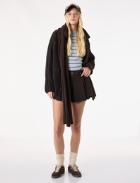 Uzun Kollu Dik Yaka Cep Detaylı Fermuarlı Oversize Peluş Ceket