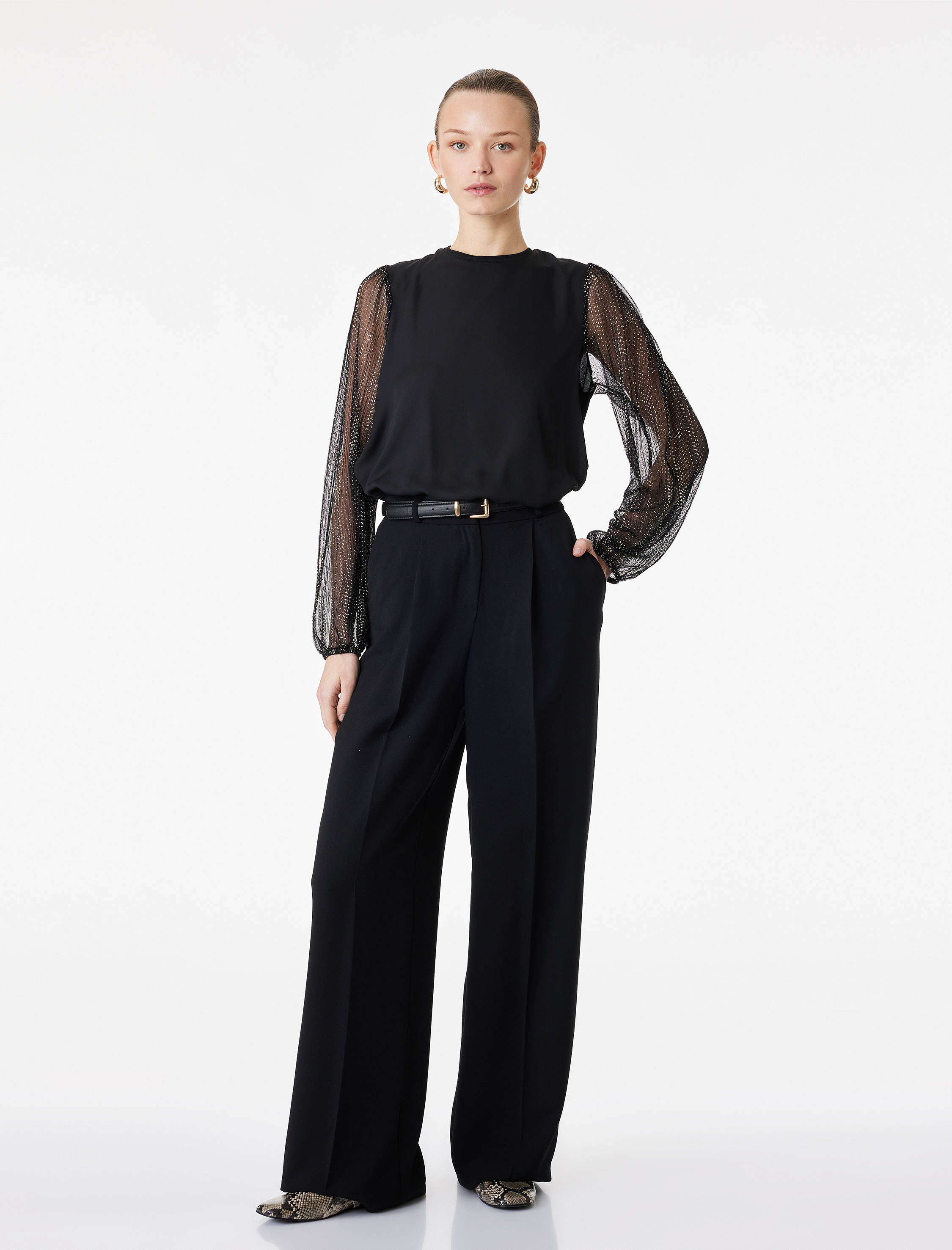   Uzun Kollu Bisiklet Yaka Taş Detaylı Bluz