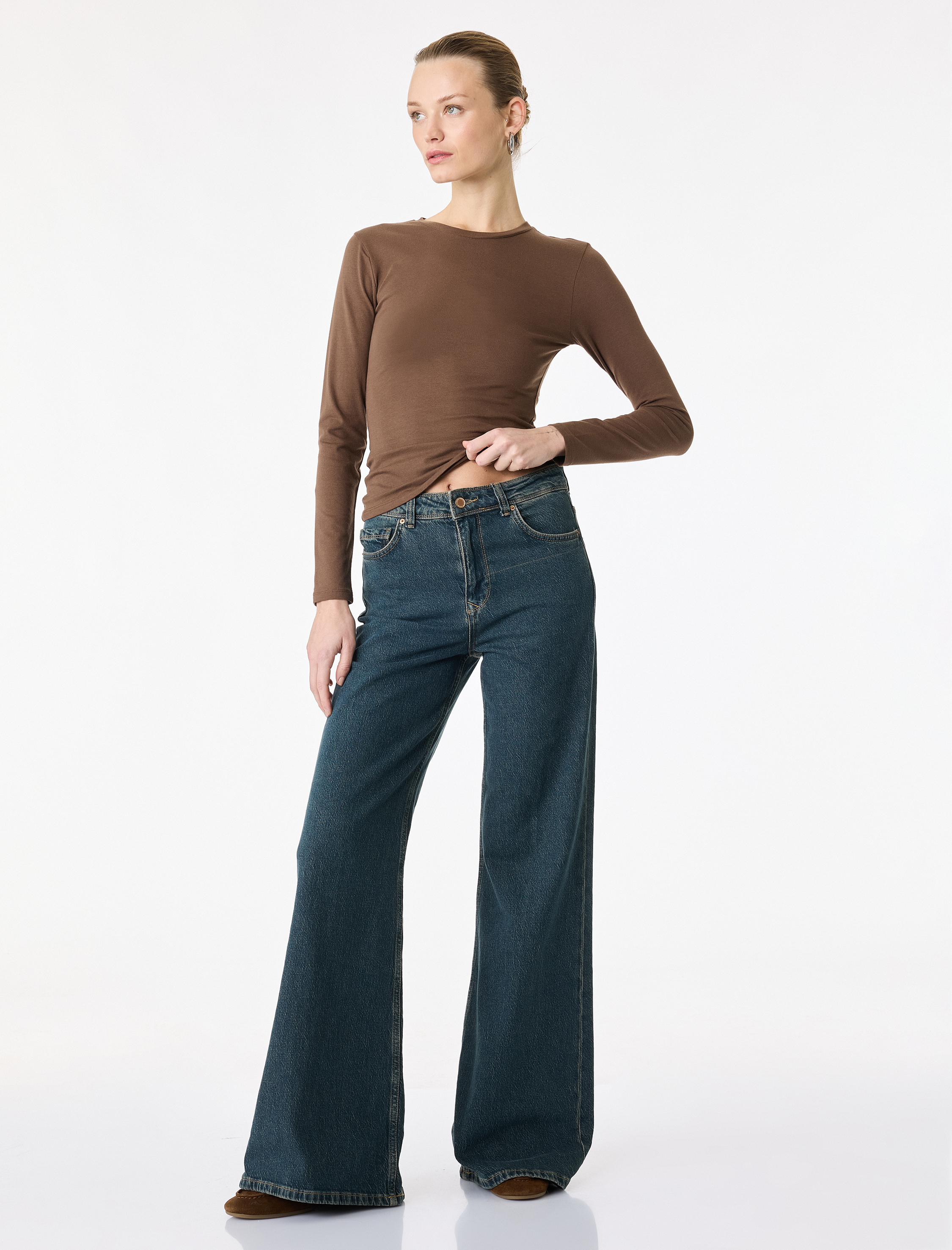   Slim Fit Pamuklu Uzun Kollu Bisiklet Yaka Tişört