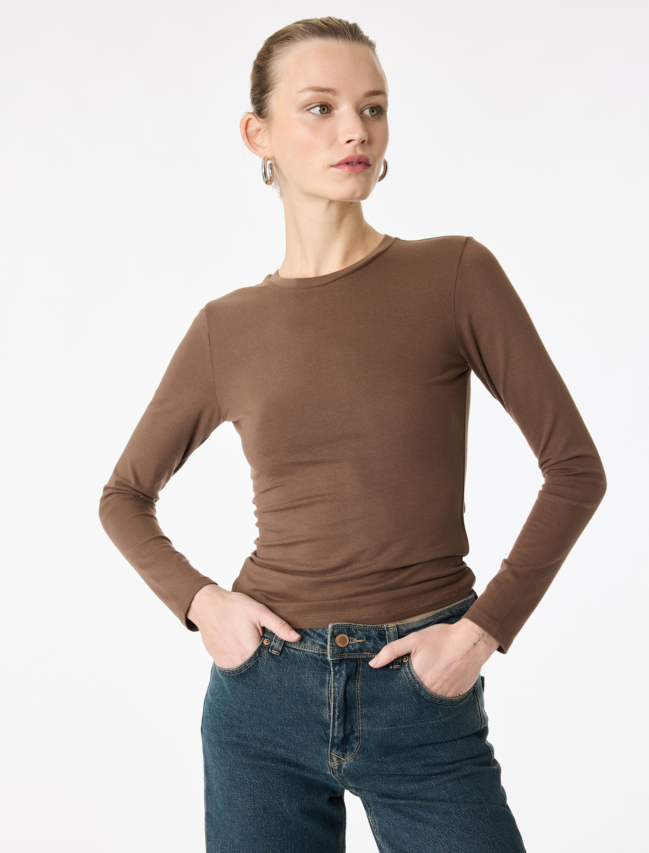   Slim Fit Pamuklu Uzun Kollu Bisiklet Yaka Tişört