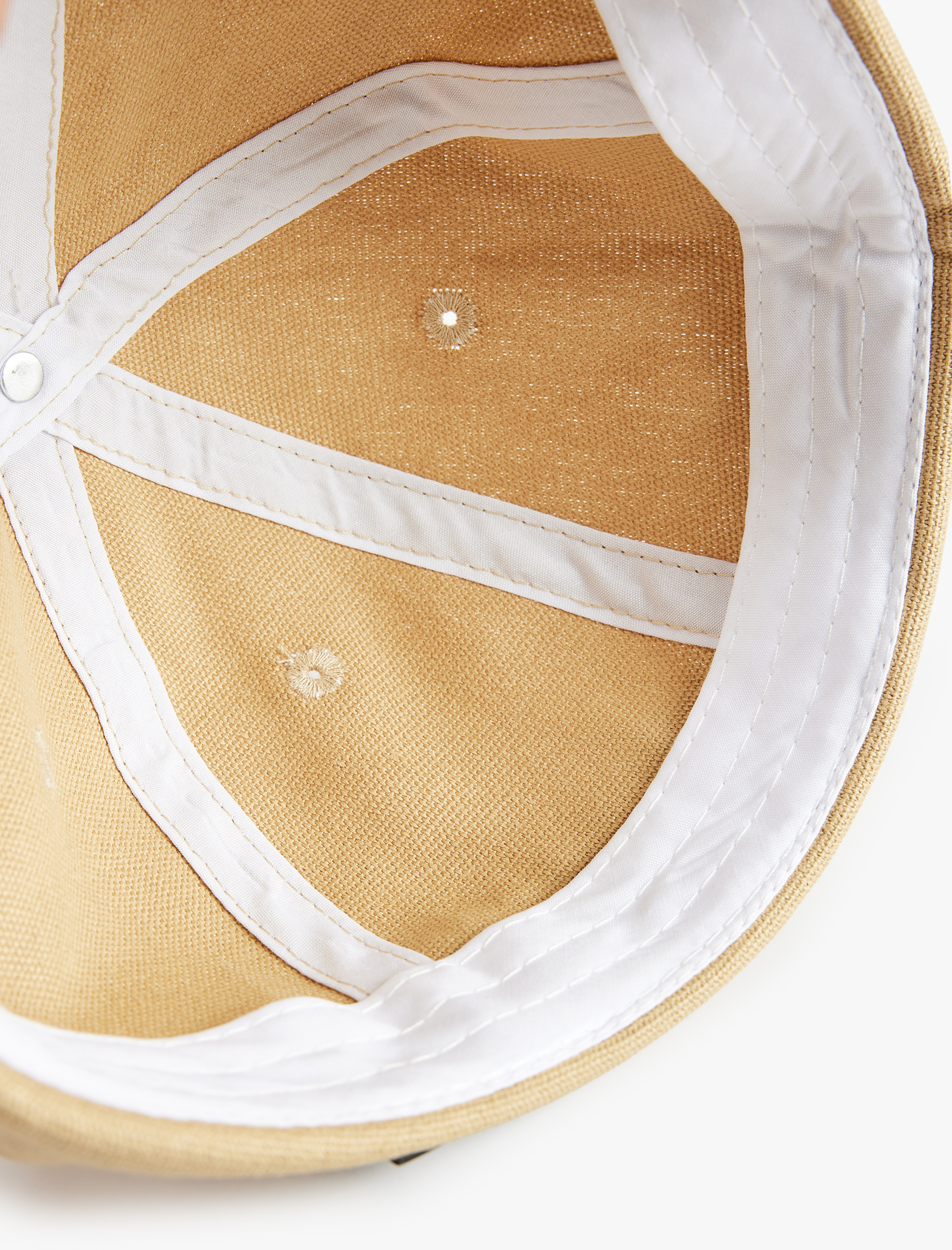  Erkek Pamuklu Etiket Detaylı Vizörsüz Şapka