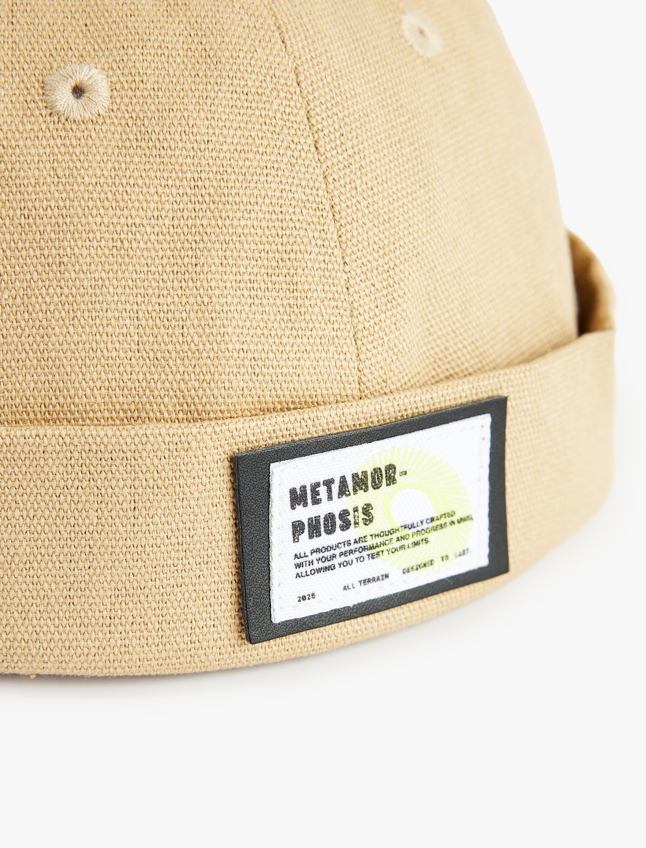  Erkek Pamuklu Etiket Detaylı Vizörsüz Şapka