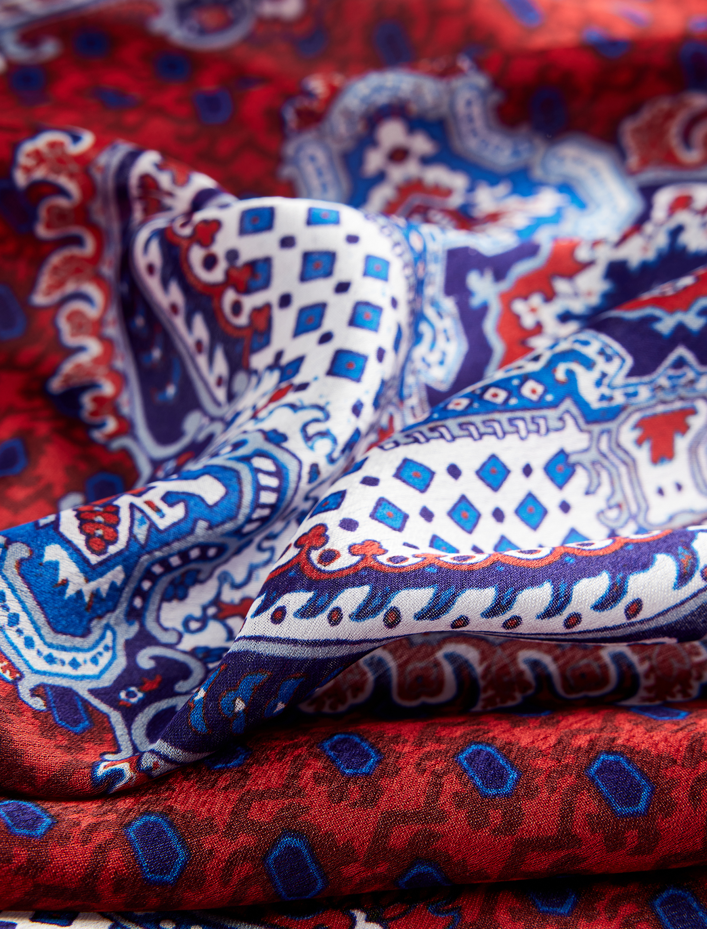  Kadın Çok Renkli Etnik Kare Fular