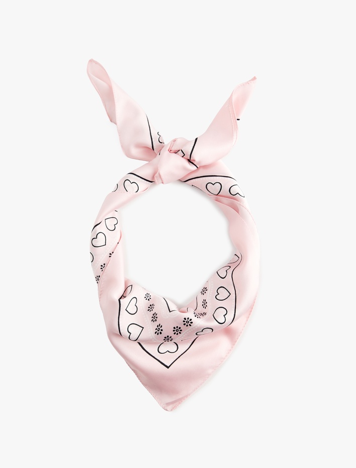 Kadın Kalpli Kare Saten Fular