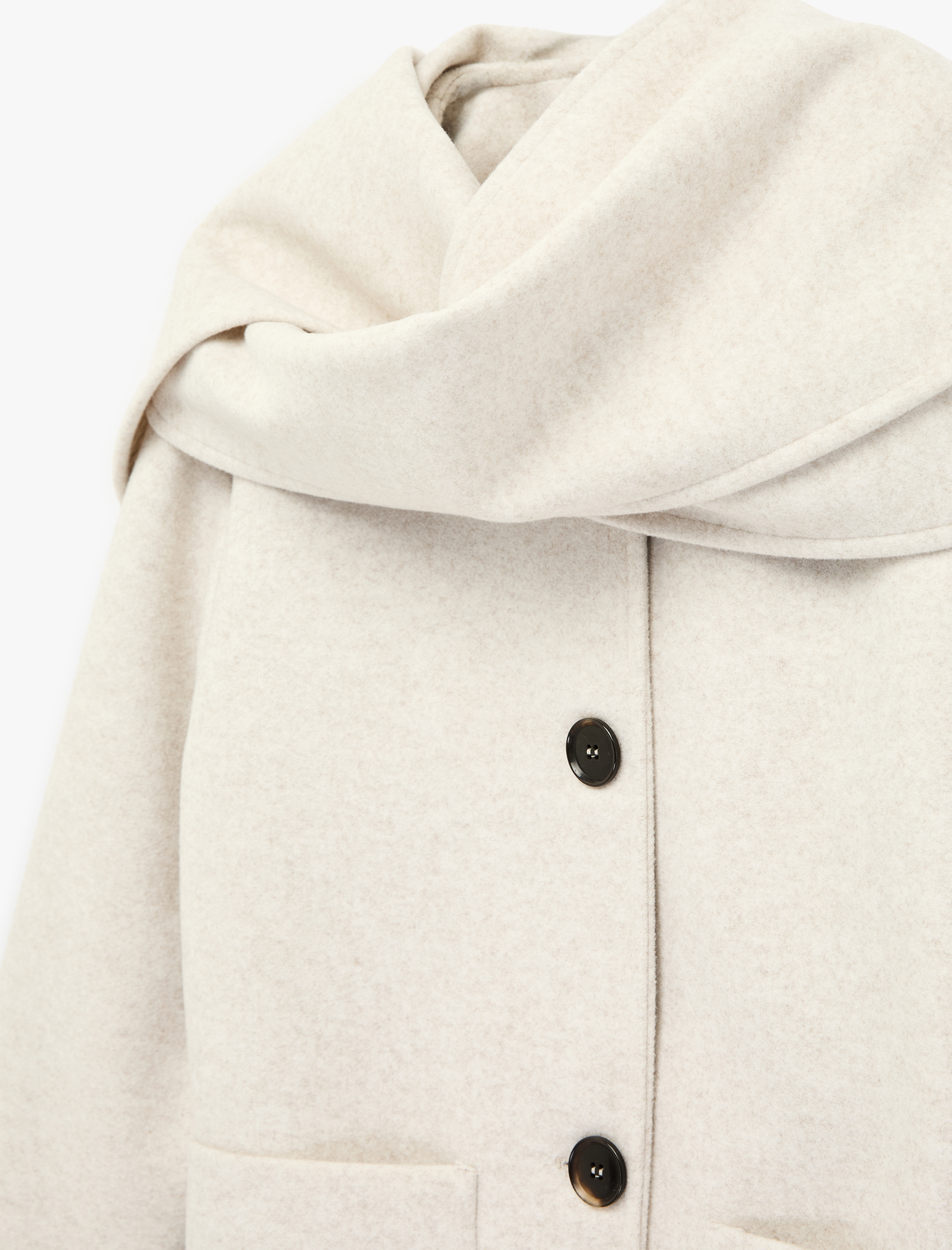   Uzun Kollu Düğmeli Cepli Atkılı Kaşe Ceket