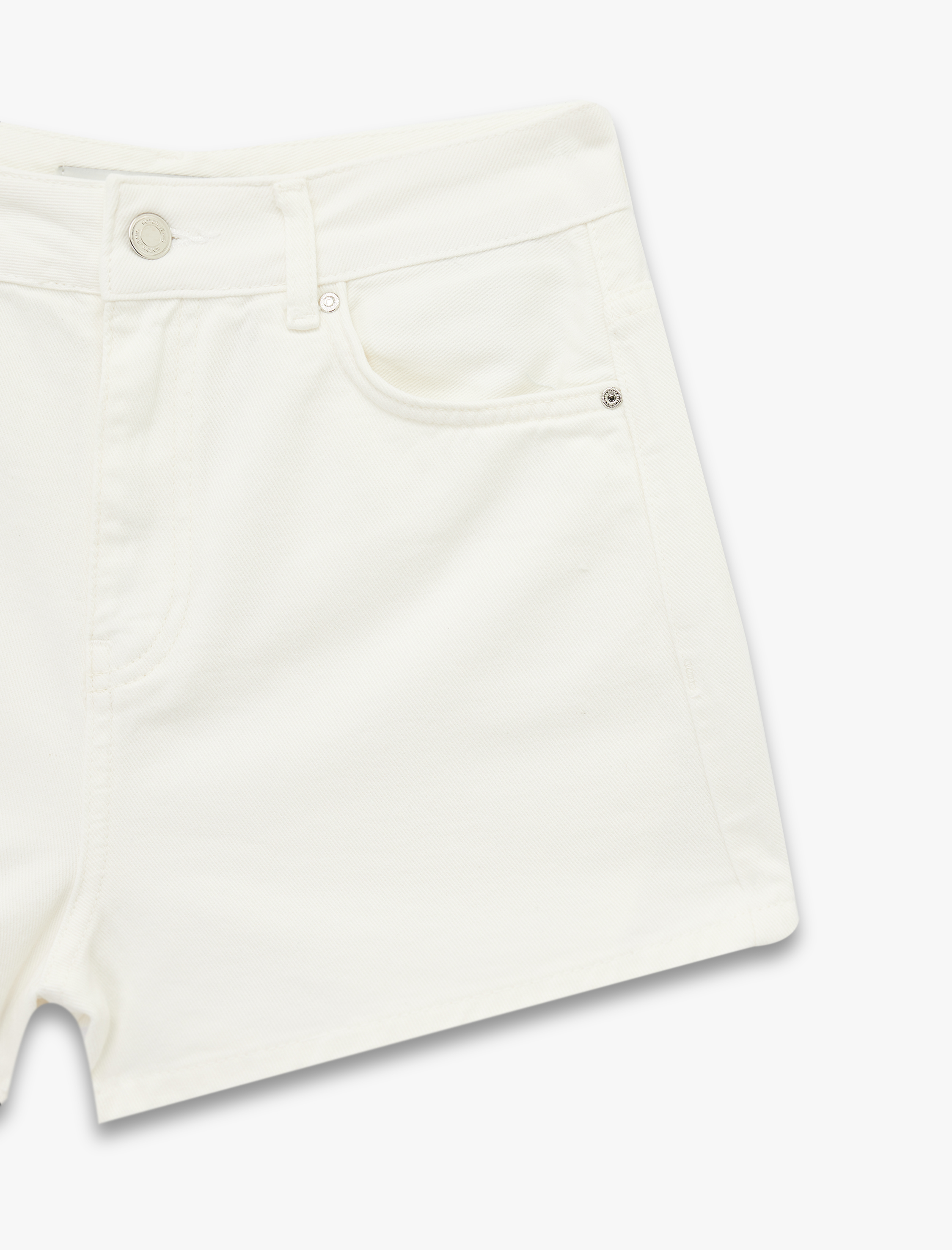   Pamuklu Düğmeli Beş Cepli Rahat Kalıp Mini Şort