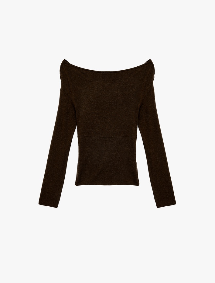  Koyun Yünü Karışımlı Slim Fit Uzun Kollu Kruvaze Degaje Yaka Açık Omuz Bluz