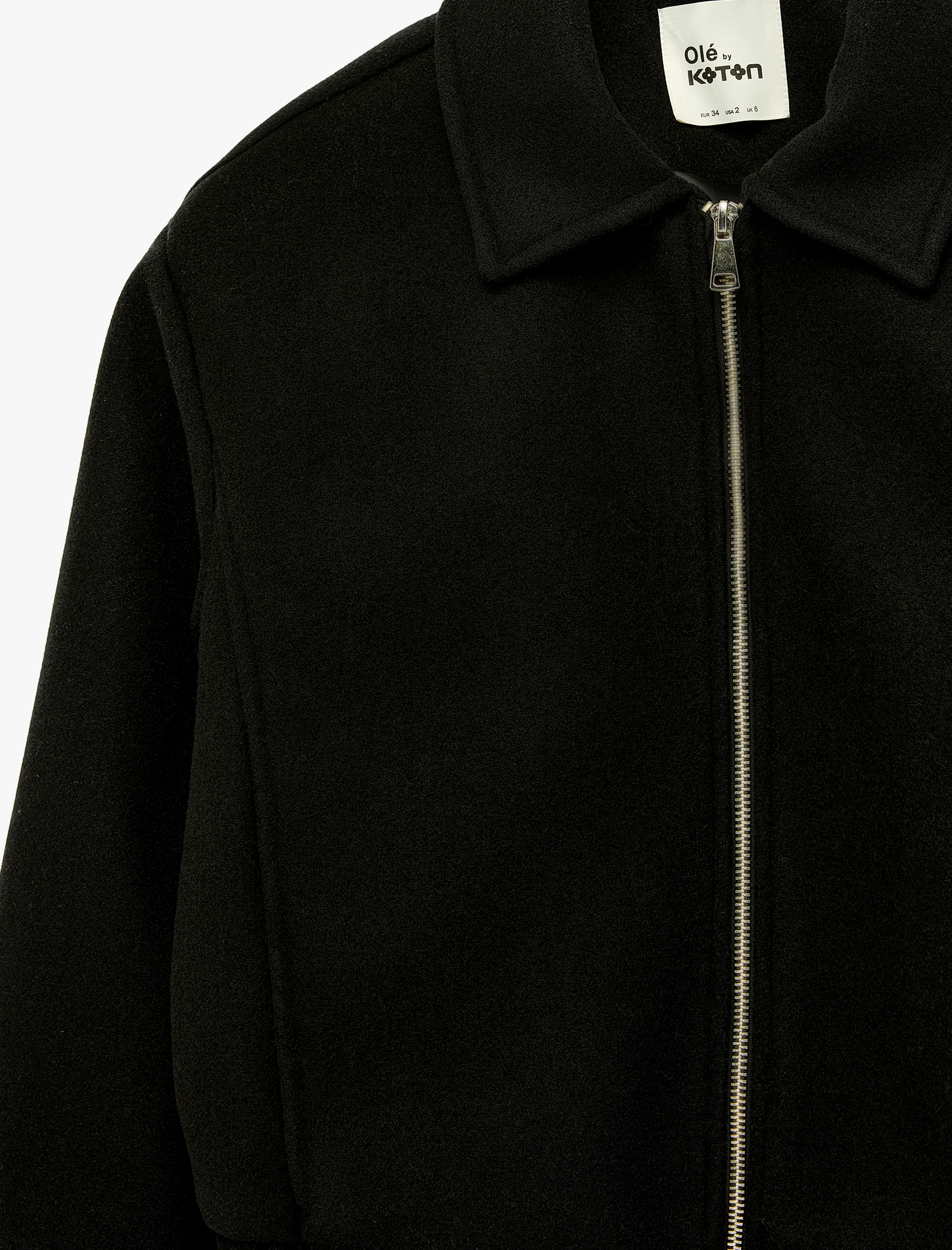   Cep Detaylı Klasik Yaka Fermuarlı Crop Ceket