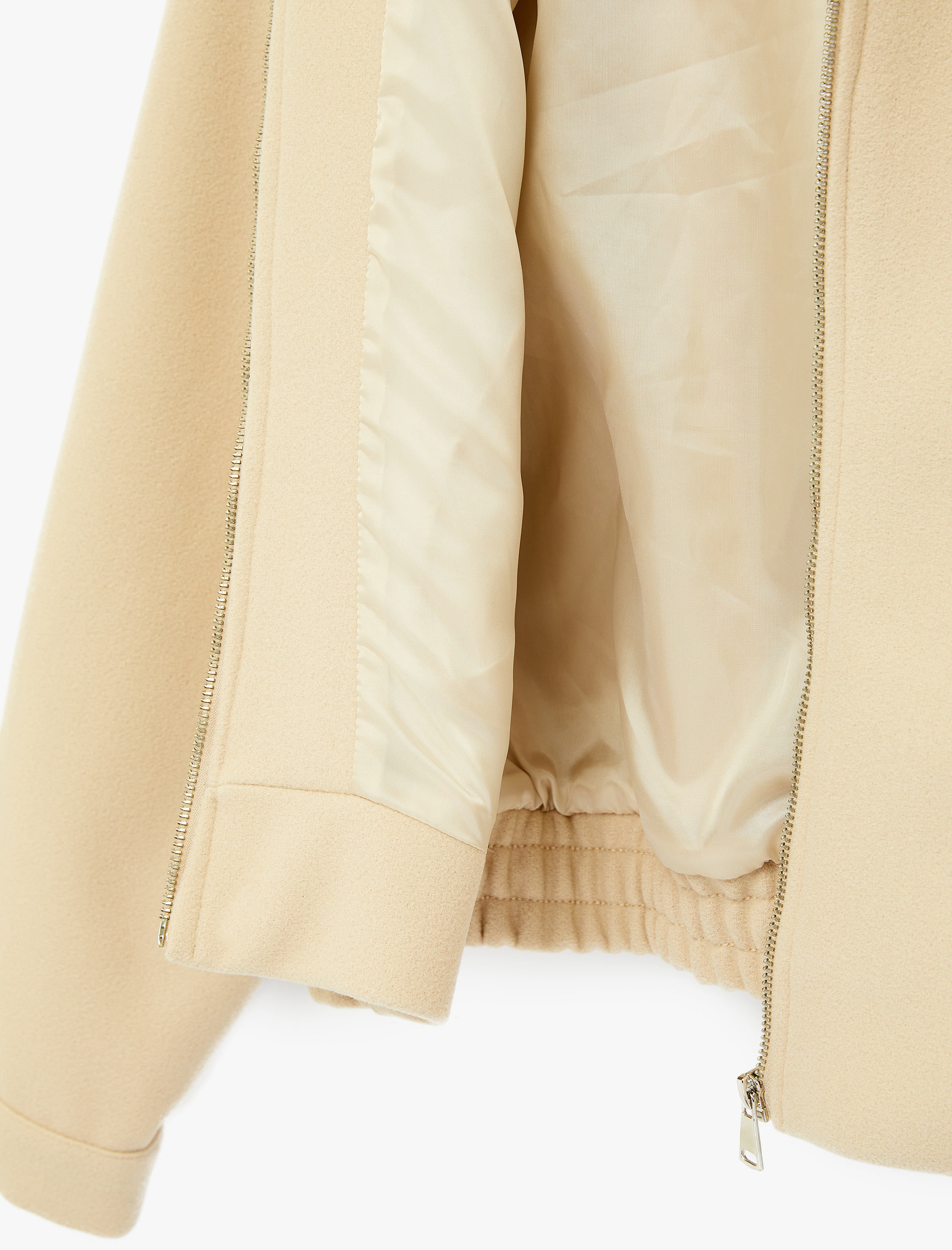   Cep Detaylı Klasik Yaka Fermuarlı Crop Ceket