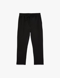 Beli Bağcıklı Cepli Geniş Paça Spor Eşofman Altı