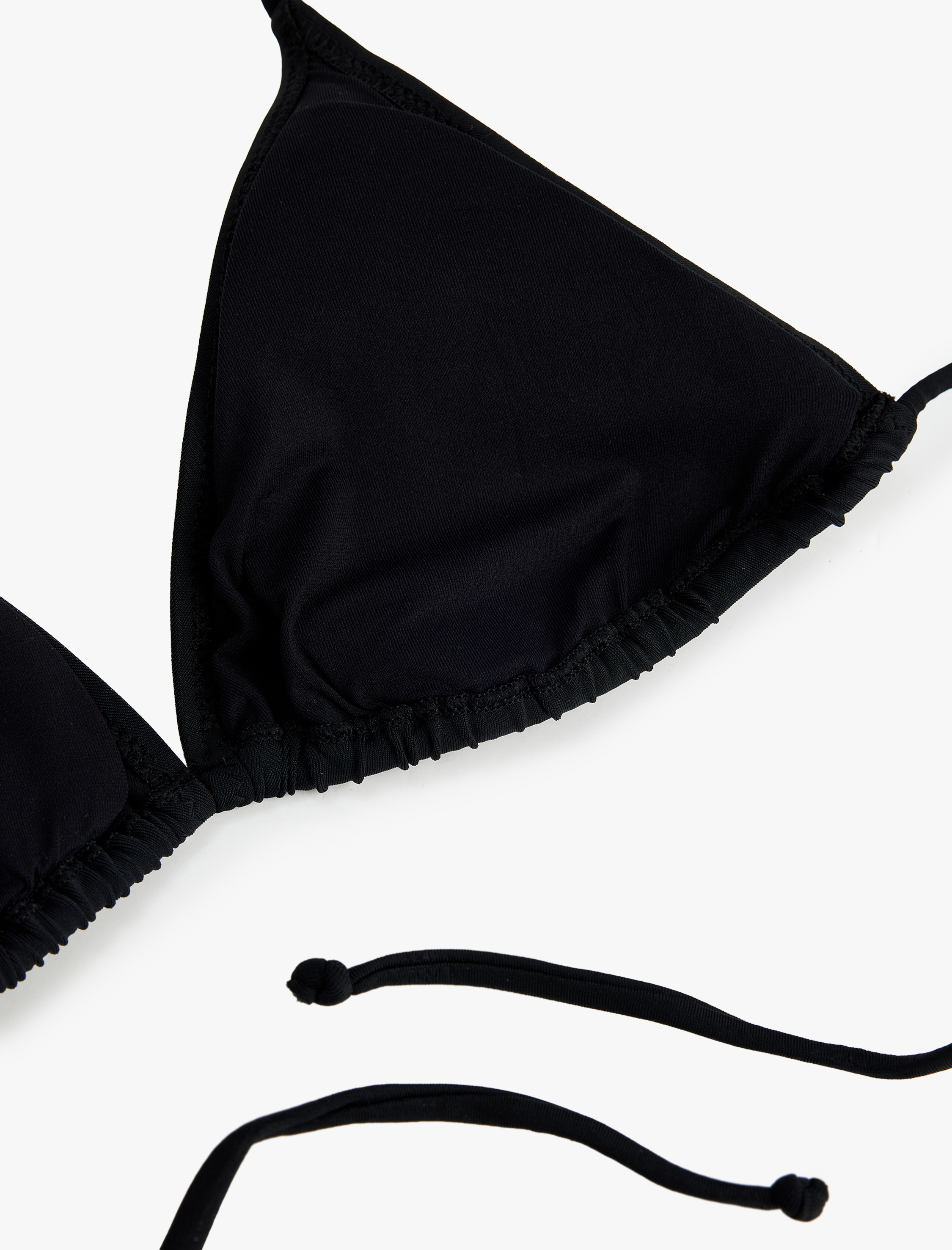   Boyundan Bağlamalı Üçgen Bikini Üstü