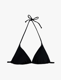 Boyundan Bağlamalı Üçgen Bikini Üstü