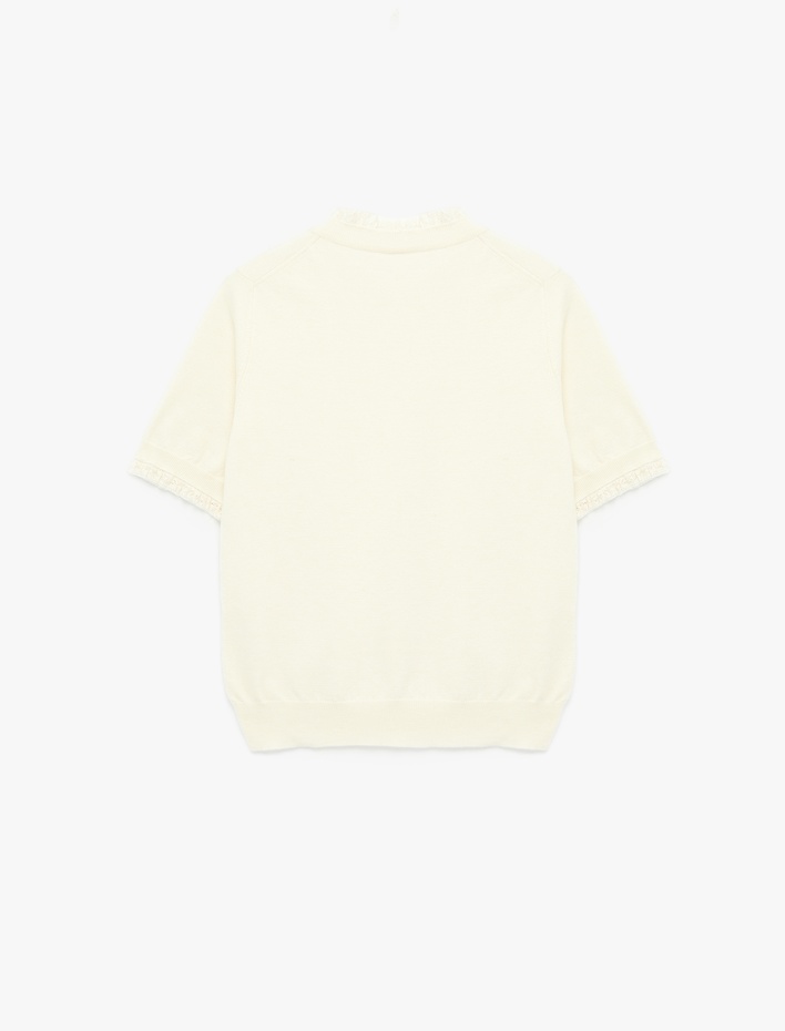  Kısa Kollu Dantel Detaylı Bisiklet Yaka Triko Kazak