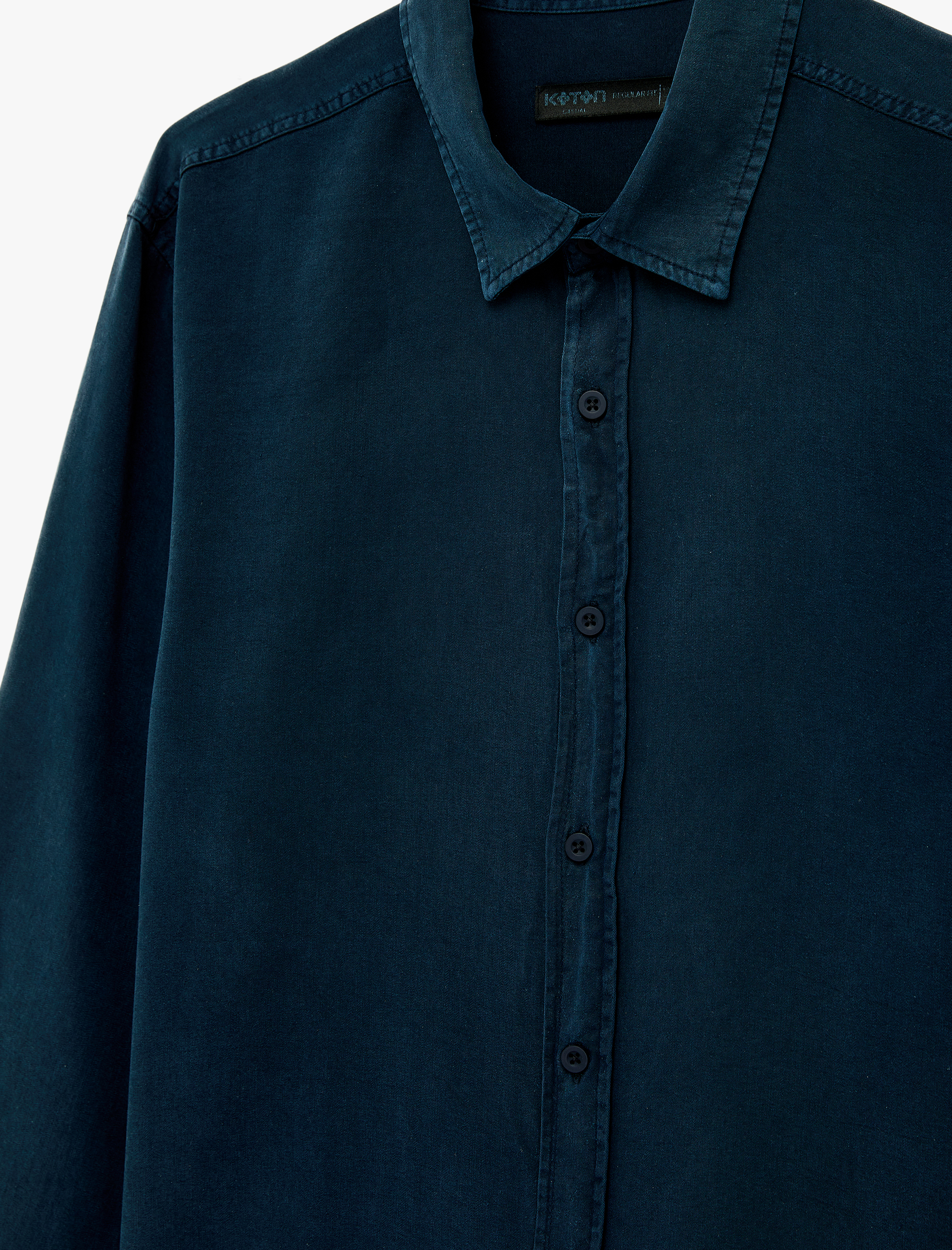   Regular Fit Düğmeli Uzun Kollu Klasik Yaka Gömlek