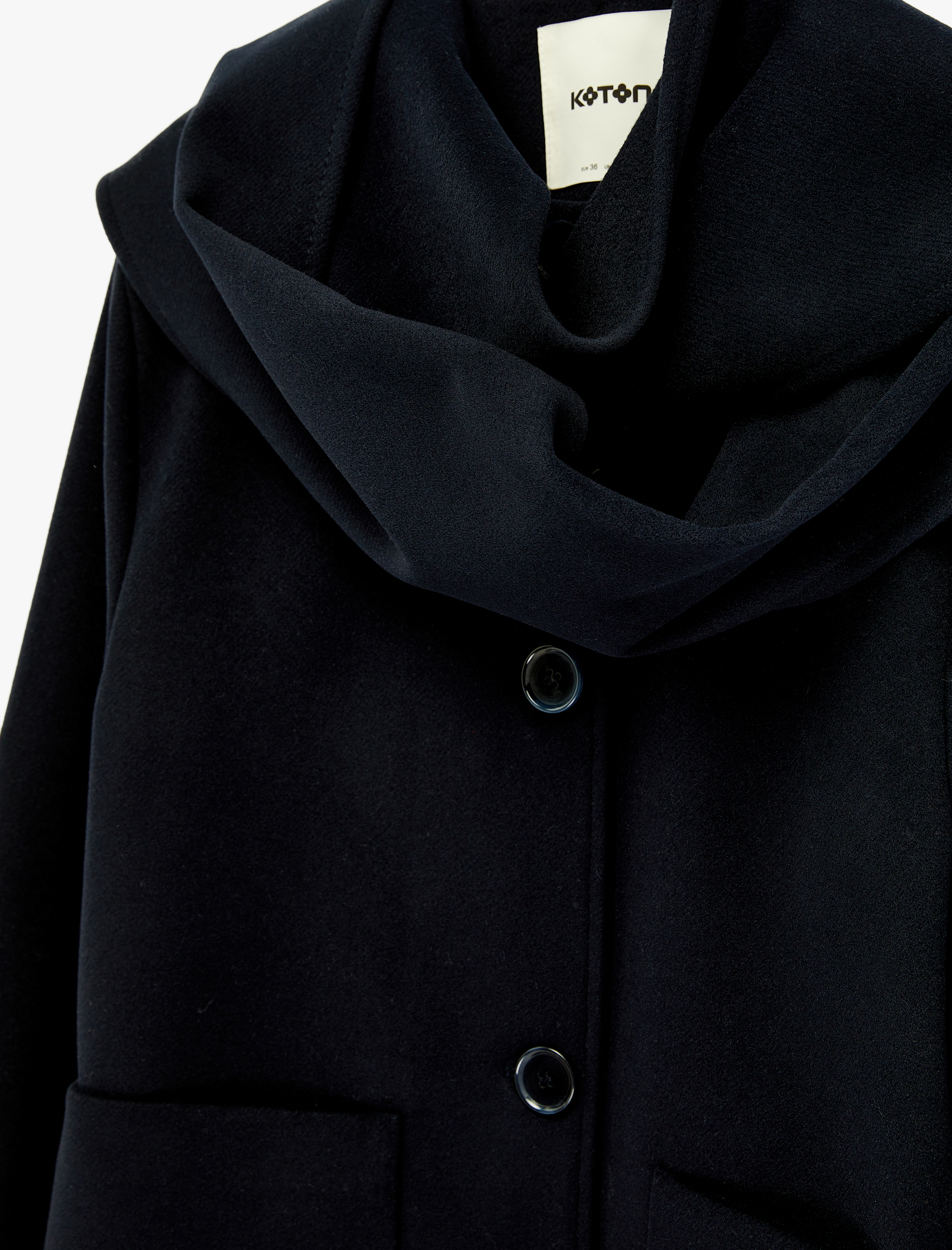   Uzun Kollu Düğmeli Cepli Atkılı Kaşe Ceket