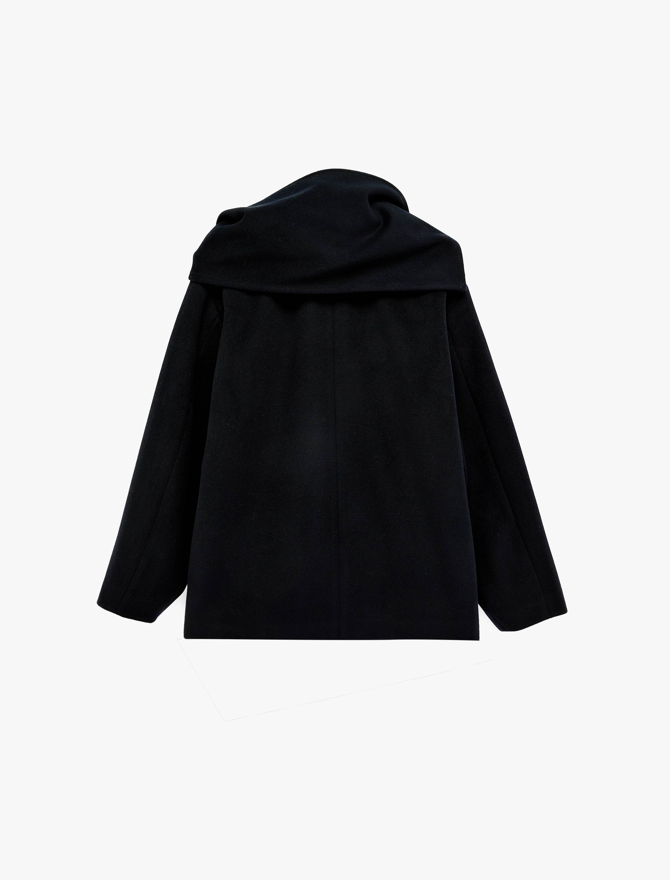   Uzun Kollu Düğmeli Cepli Atkılı Kaşe Ceket