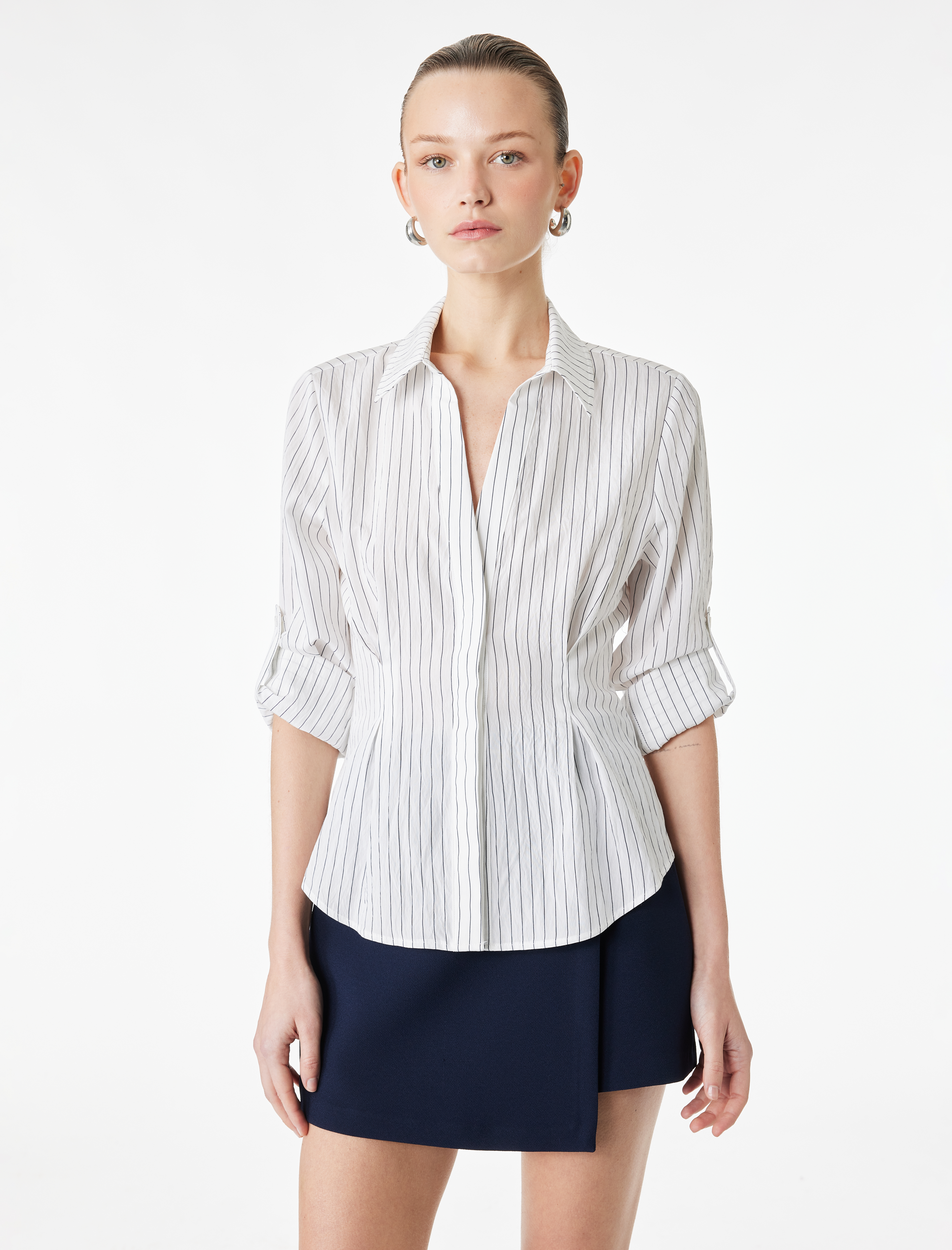   Slim Fit Viskon Kumaş Pens Detaylı Uzun Kollu Çizgili Gömlek