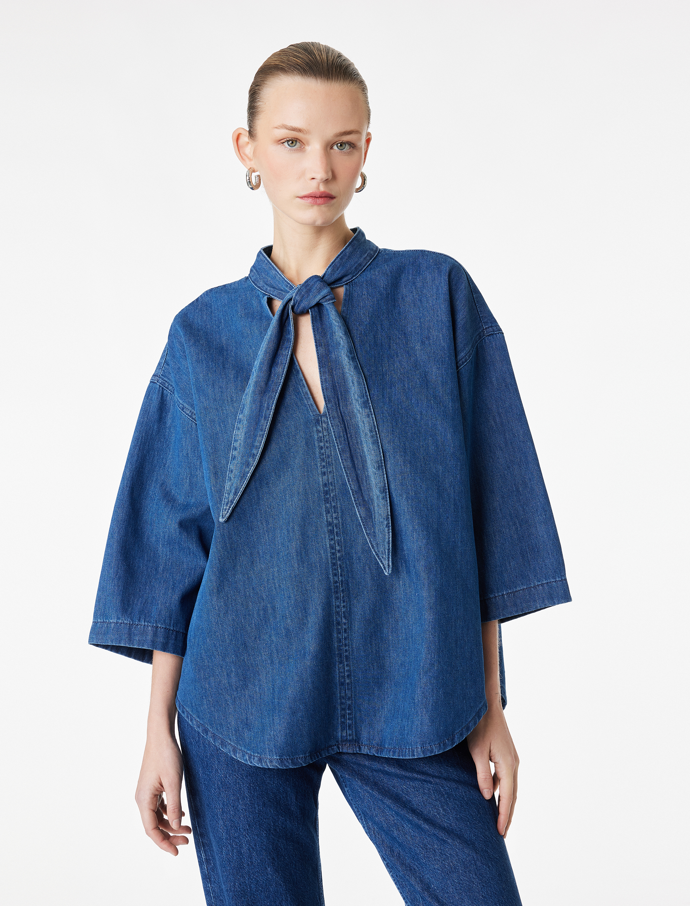   3/4 Kollu Kendinden Fularlı V Yaka Denim Bluz