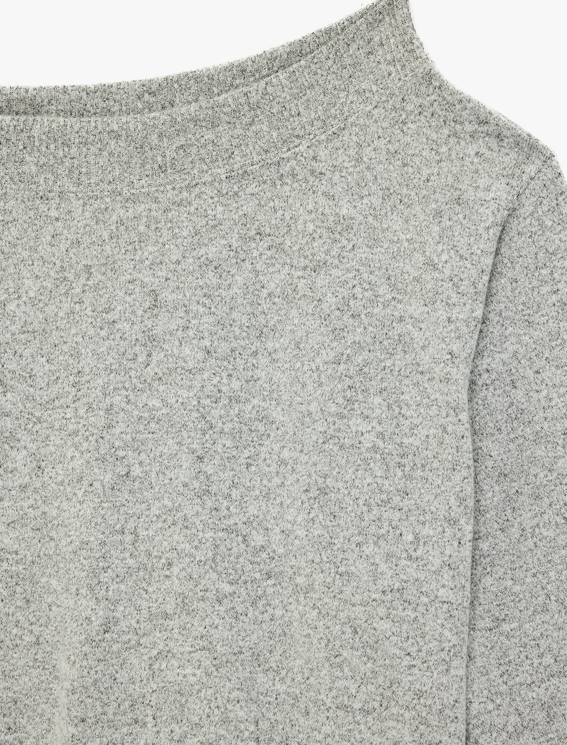   Uzun Kollu Yumuşak Dokulu Omzu Açık Tişört