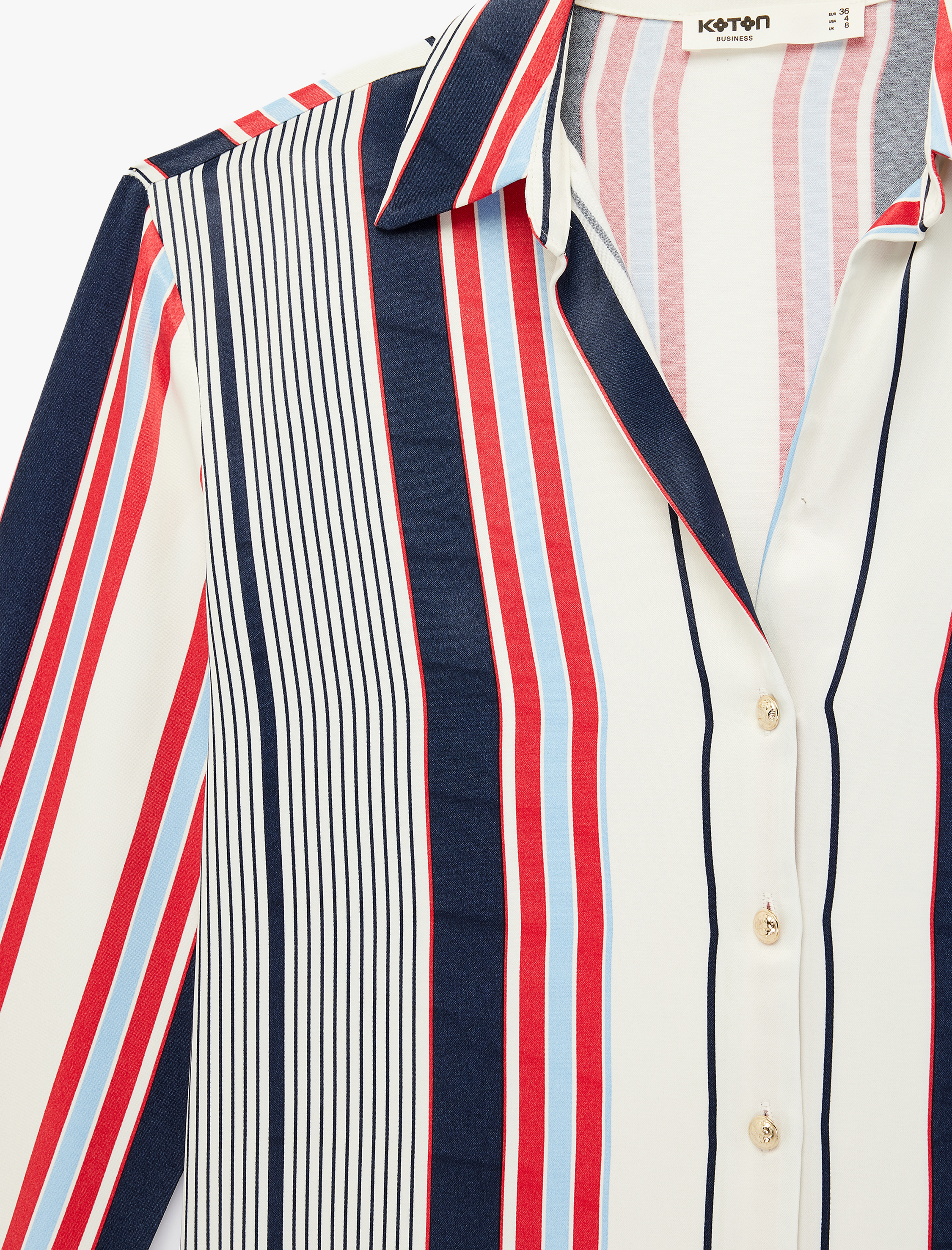   Klasik Yaka Düğmeli Uzun Kollu Gömlek