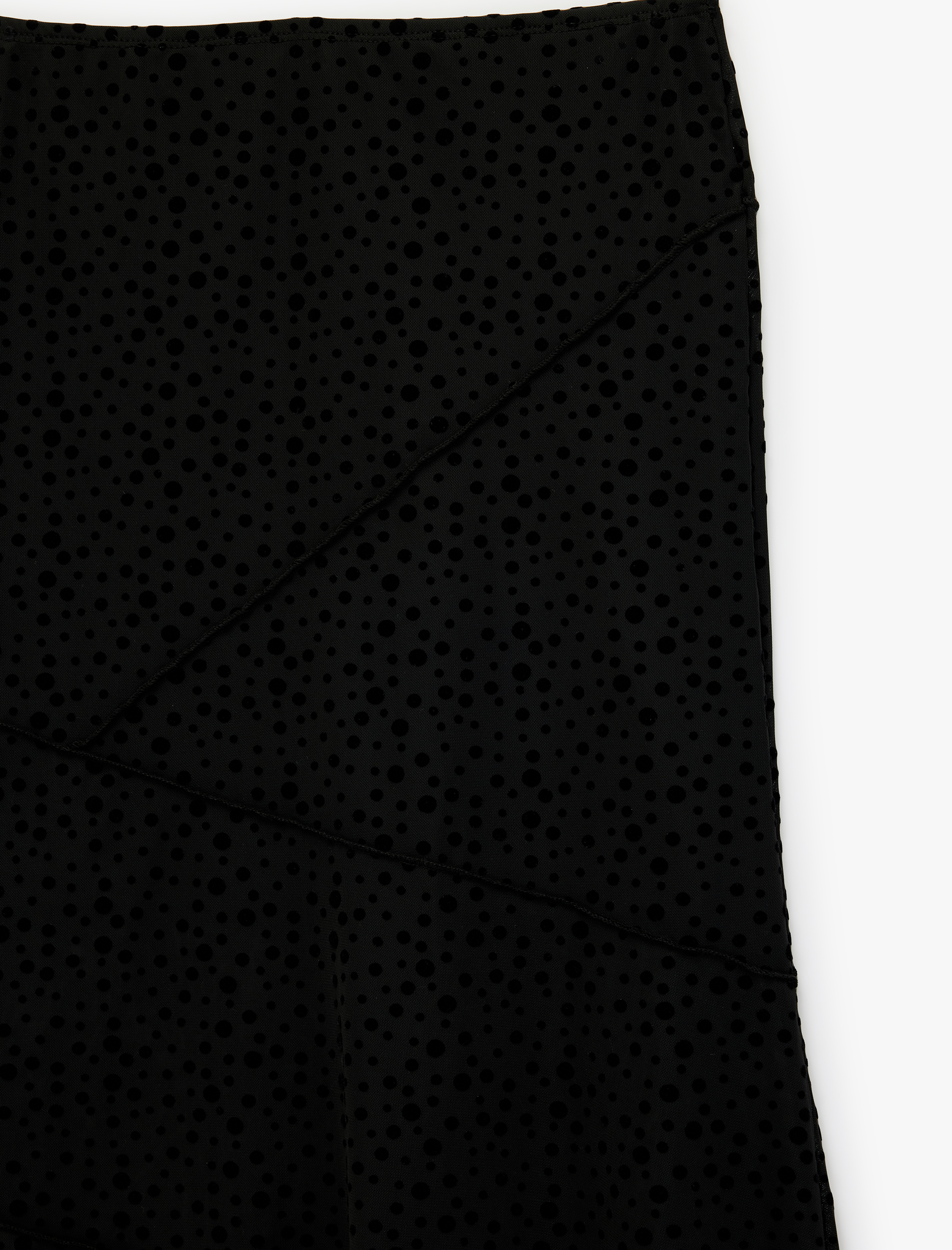   Slim Fit Asimetrik Kesim Puantiyeli Midi Etek