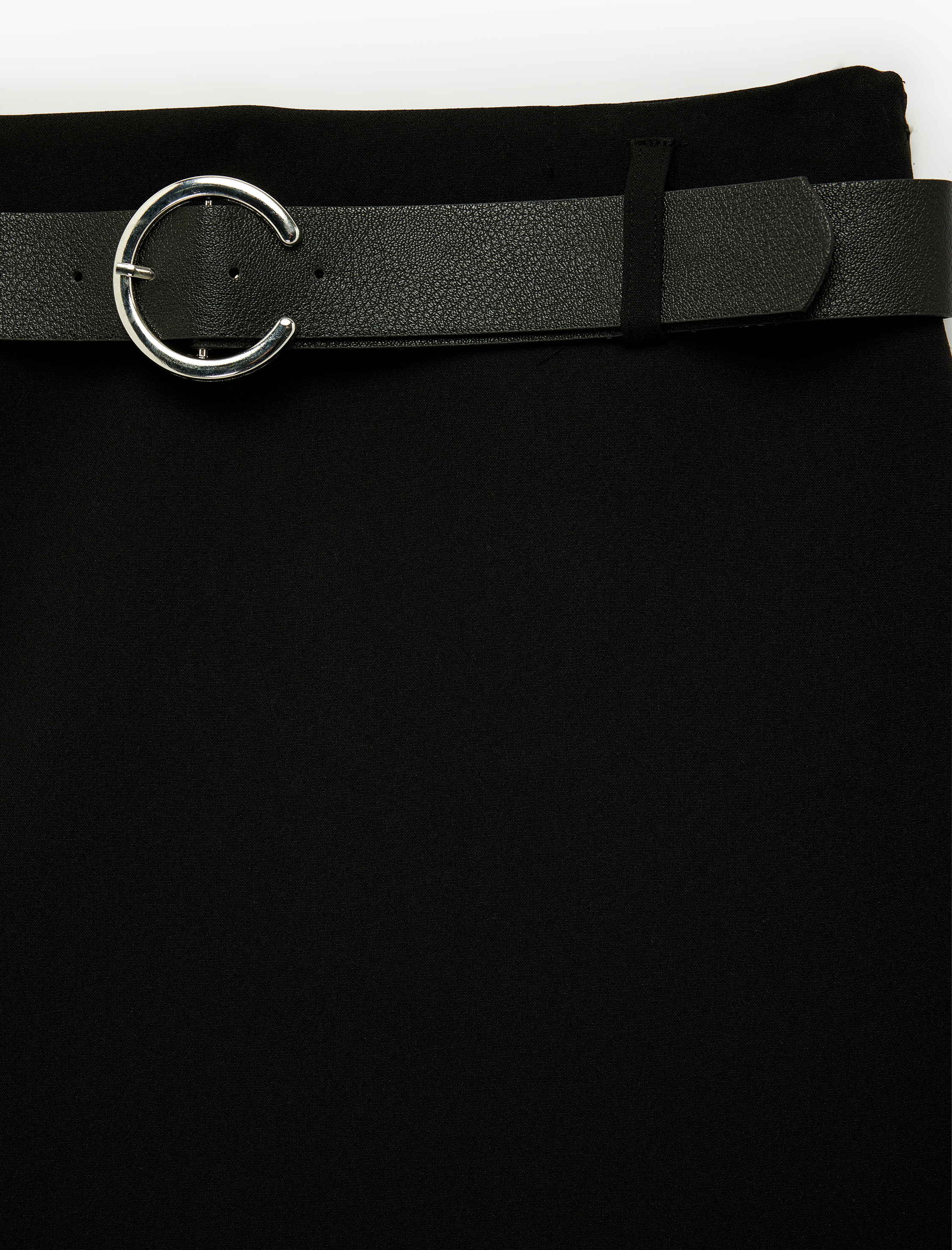   Slim Fit A Kesim Kemerli Şortlu Mini Etek