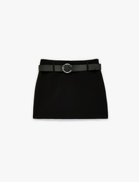 Slim Fit A Kesim Kemerli Şortlu Mini Etek
