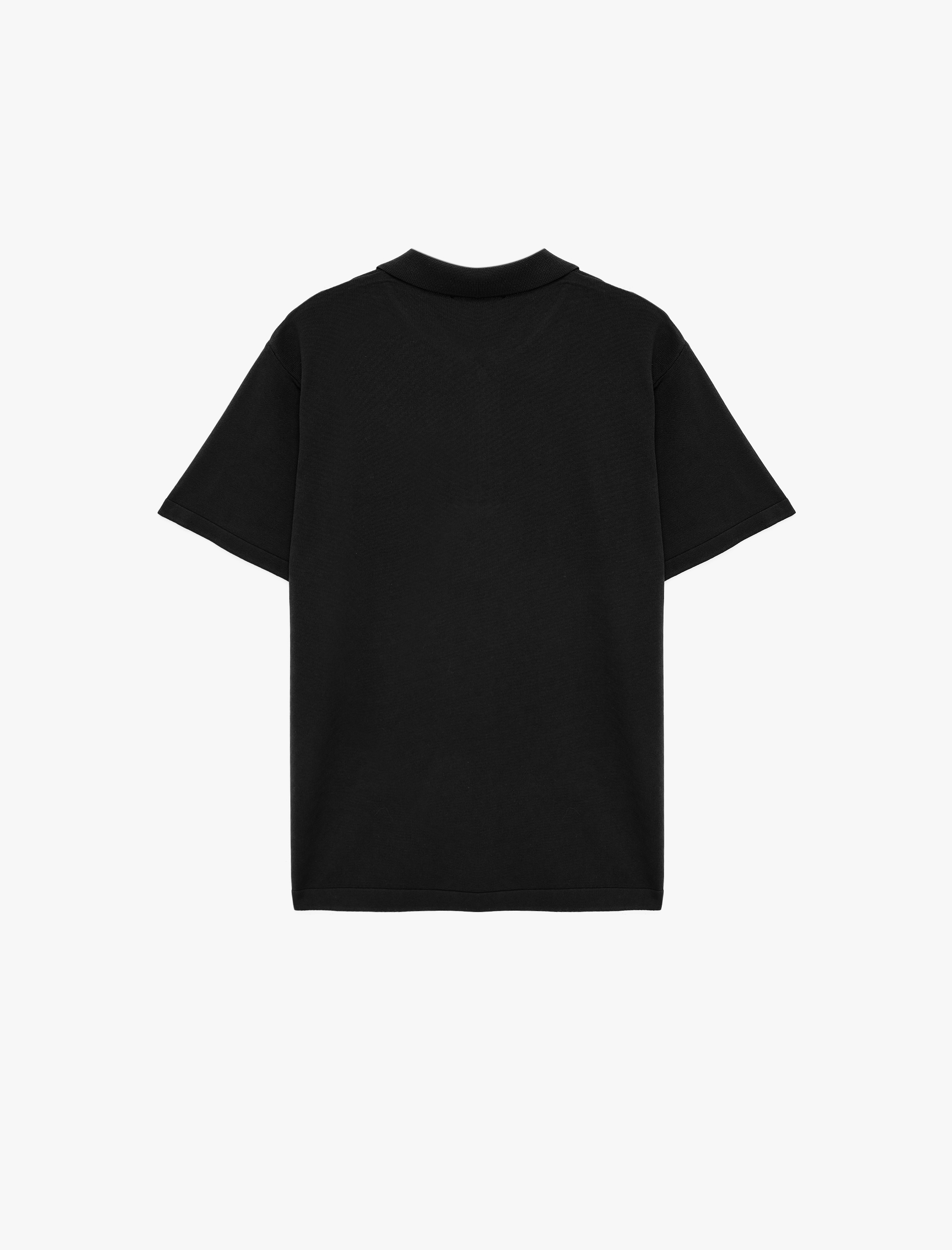   Regular Fit Viskon Yarım Fermuarlı Kısa Kollu Triko Tişört