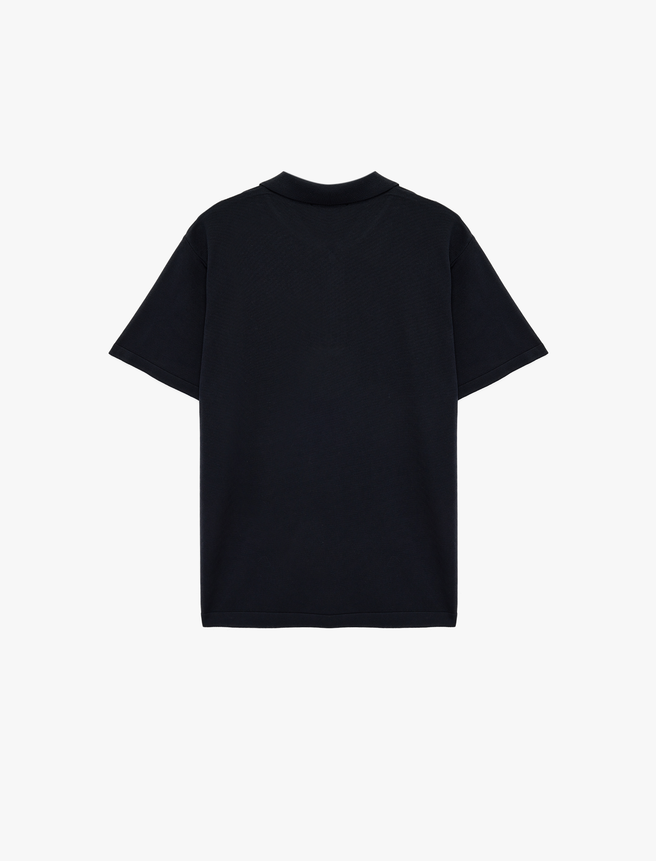   Regular Fit Viskon Yarım Fermuarlı Kısa Kollu Triko Tişört