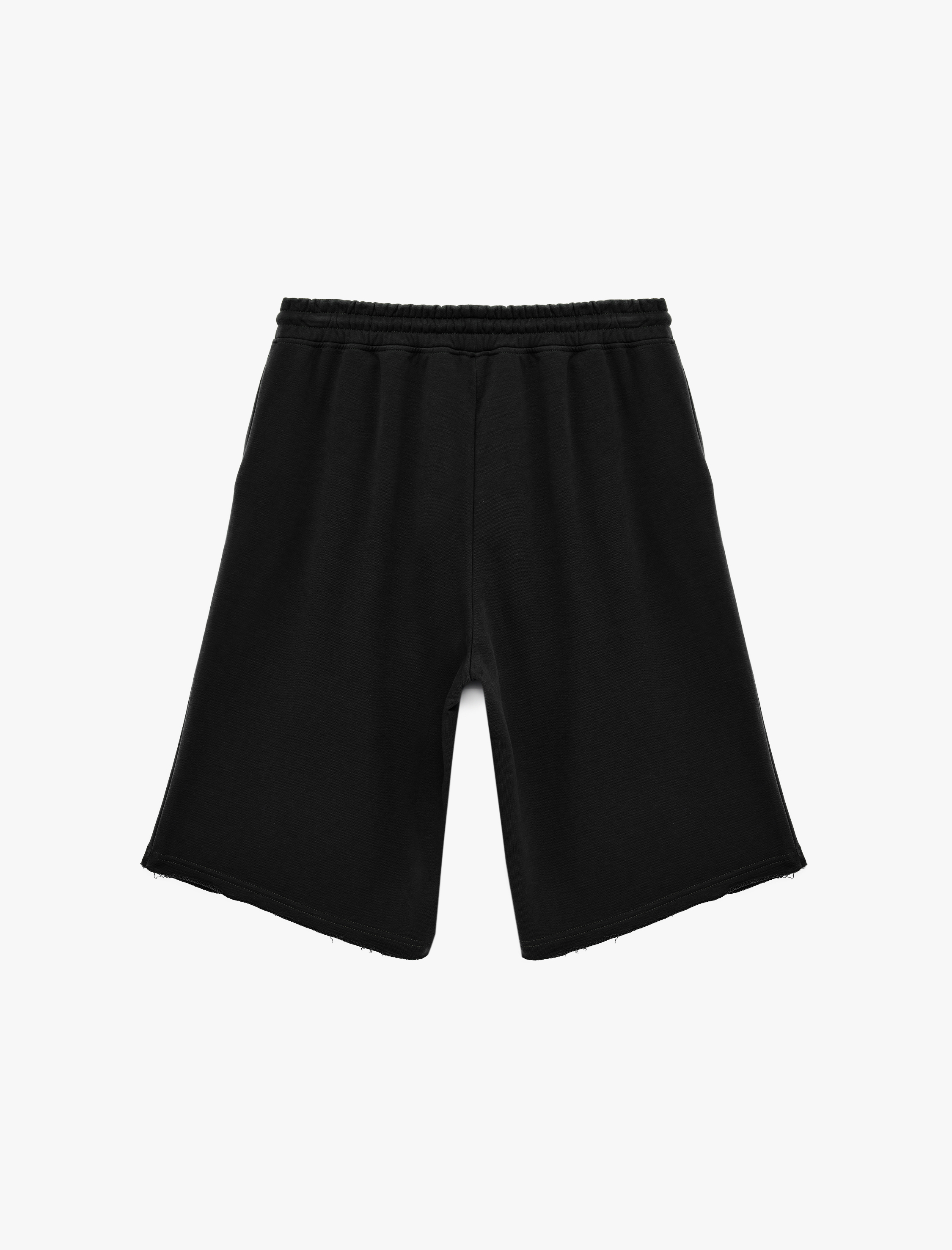   Rahat Kalıp Cepli Üç İplik Pamuklu Beli Bağcıklı Kapri Şort