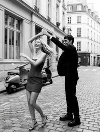 Rahat Kalıp Viskon Karışımlı Pileli Kumaş Pantolon