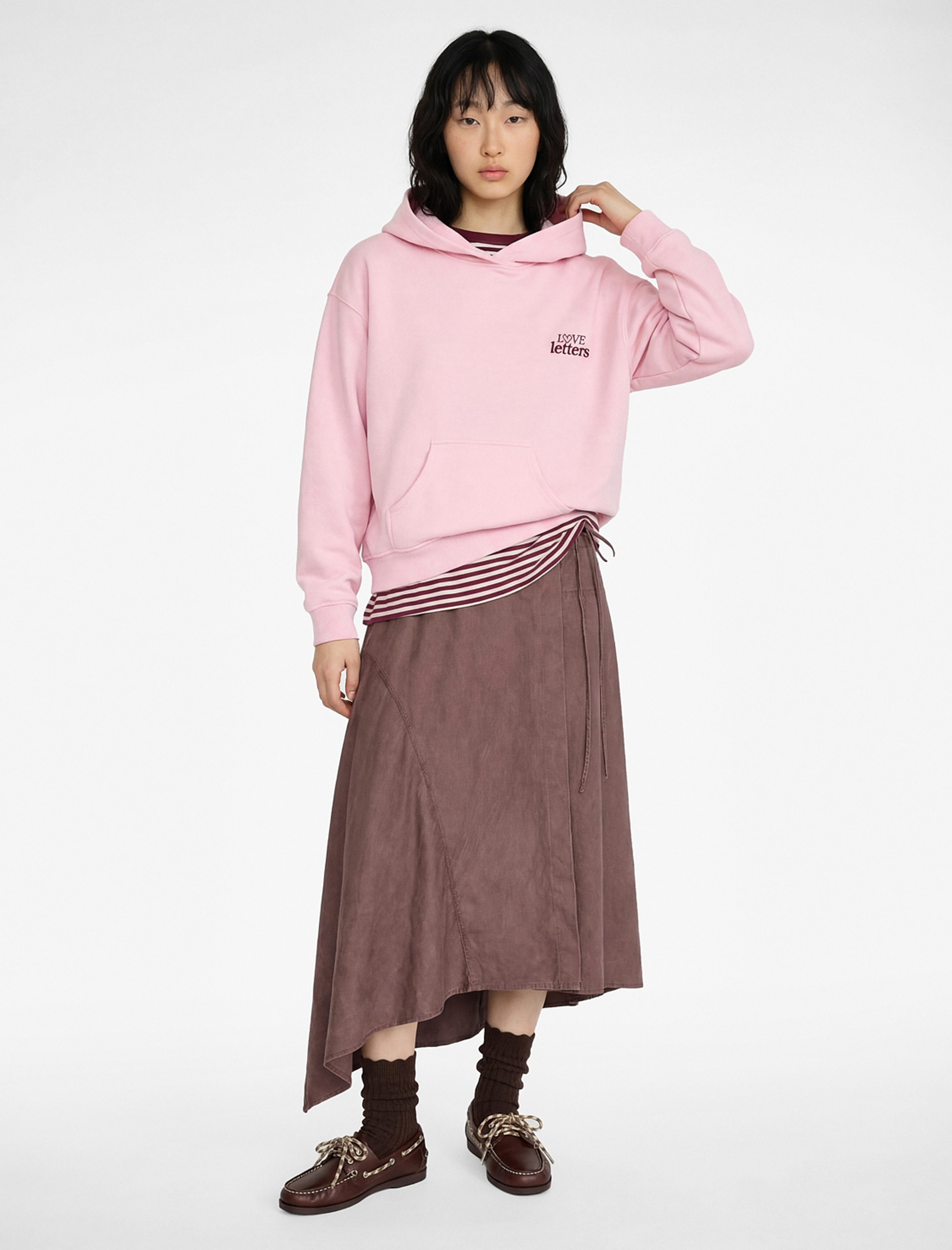   Uzun Kollu Kapüşonlu Kanguru Cepli Baskılı Sweatshirt