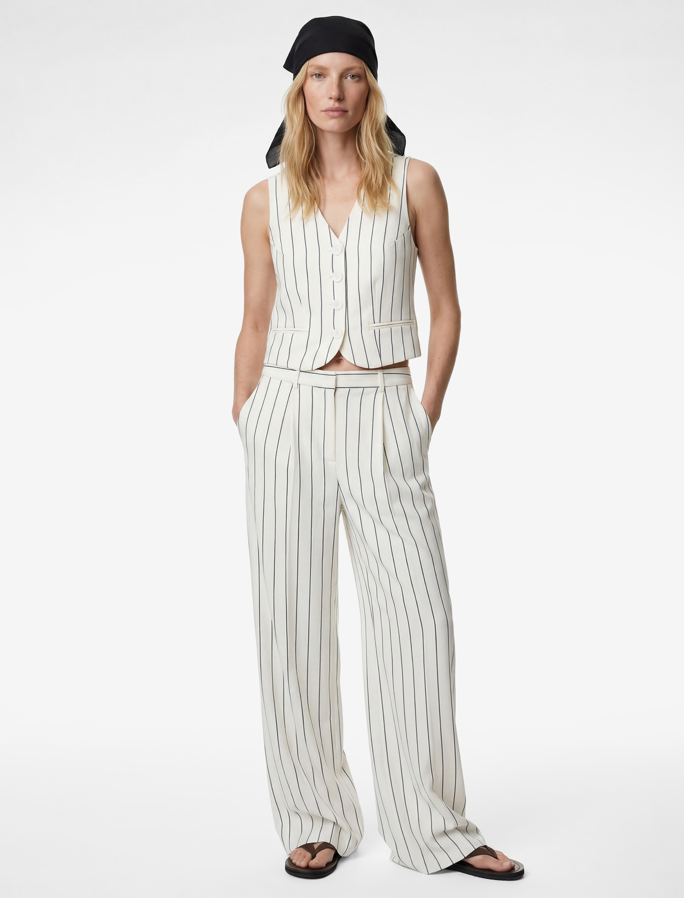   Pile Detaylı Cepli Çizgili Geniş Paça Pantolon