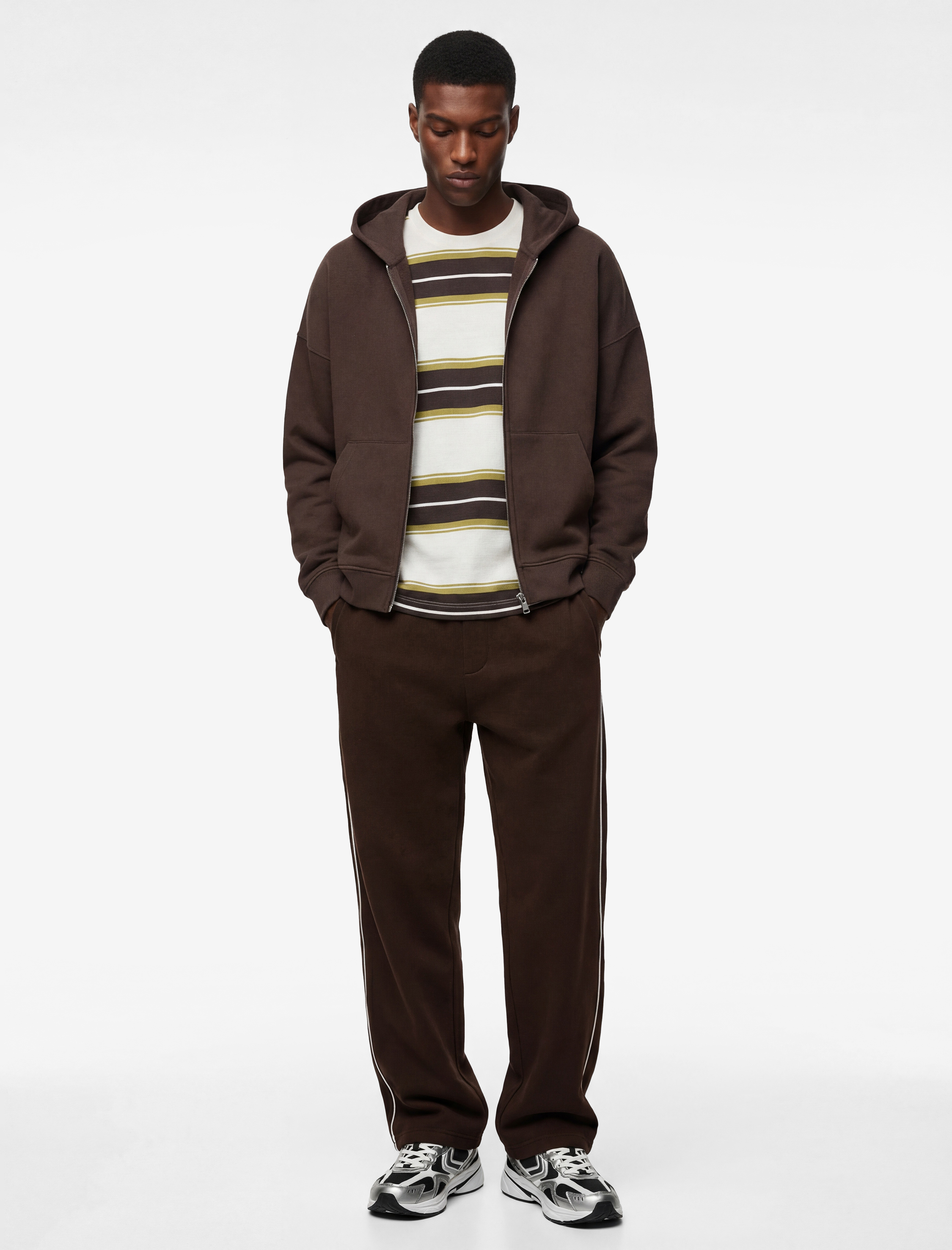   Regular Fit Cepli Biyeli Beli Bağcıklı Eşofman Altı